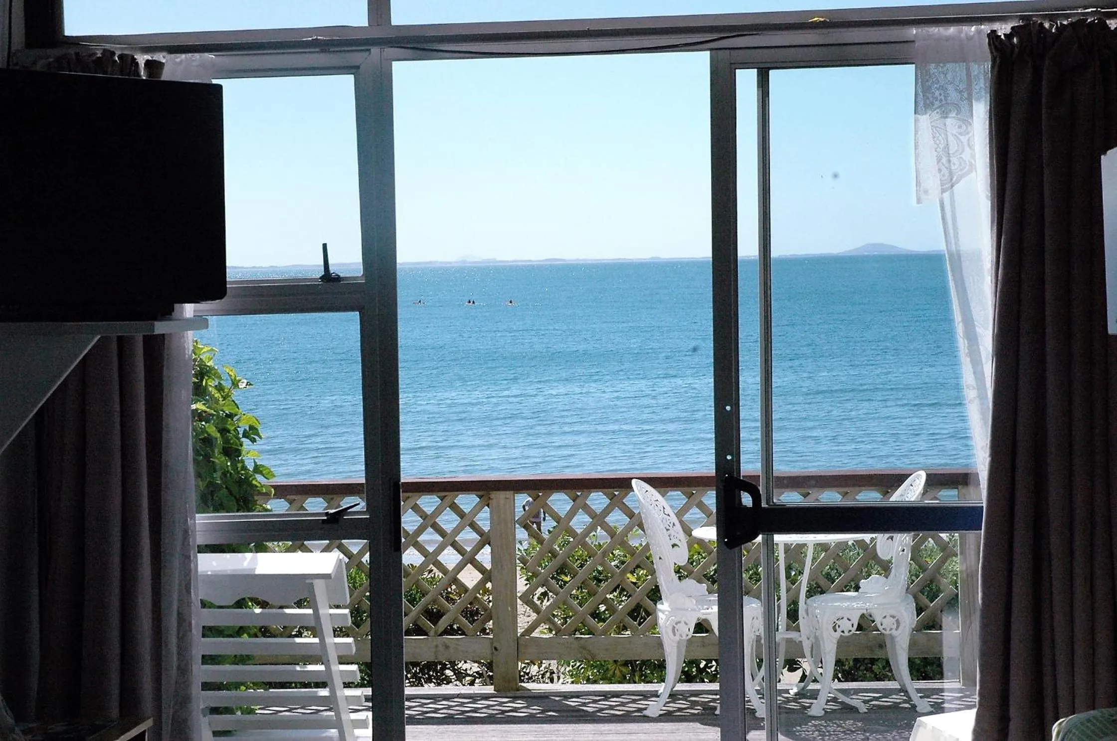 Balcony/Terrace in San Marino Motor Lodge Absolute Beachfront