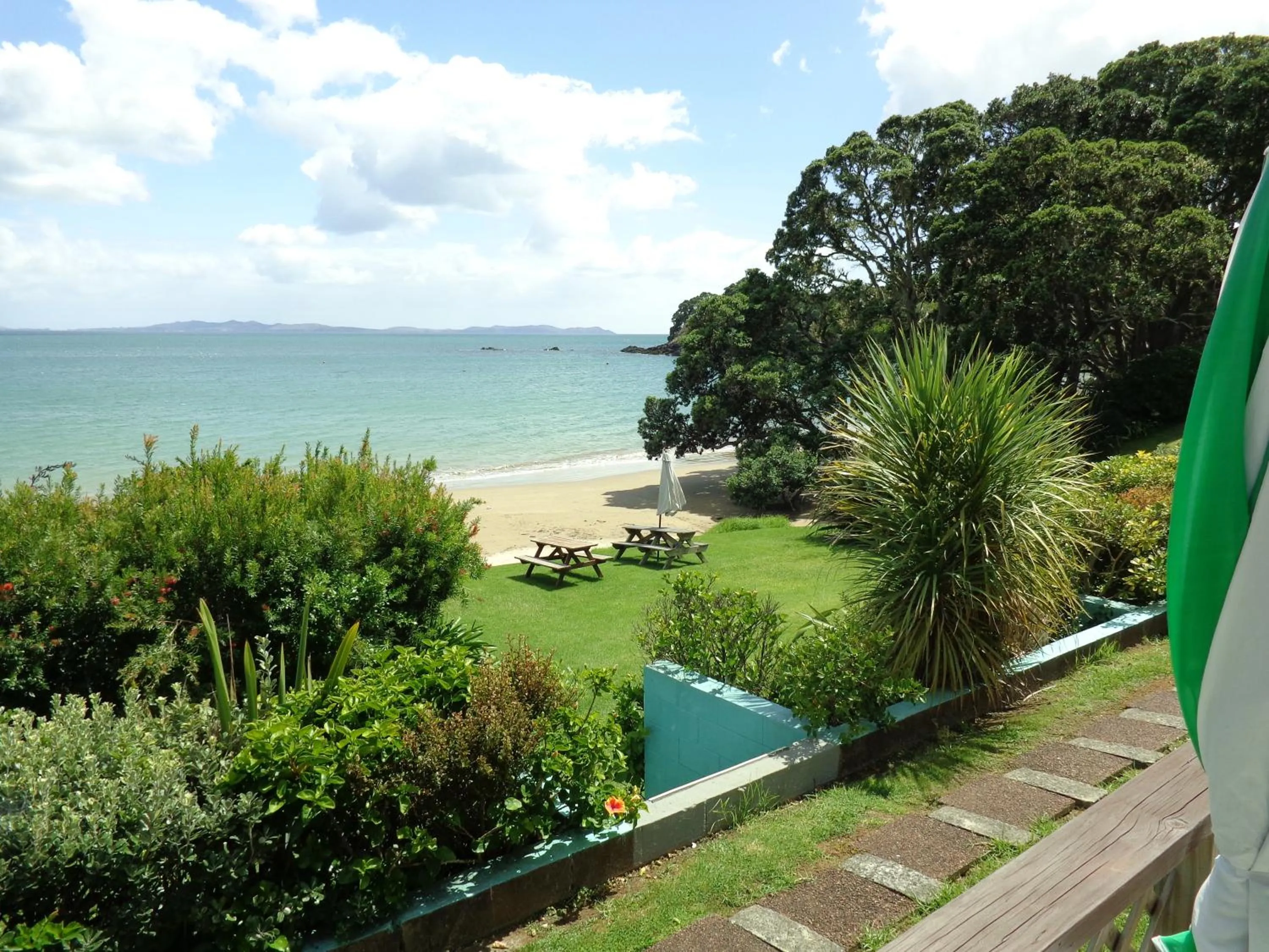 Natural landscape in San Marino Motor Lodge Absolute Beachfront
