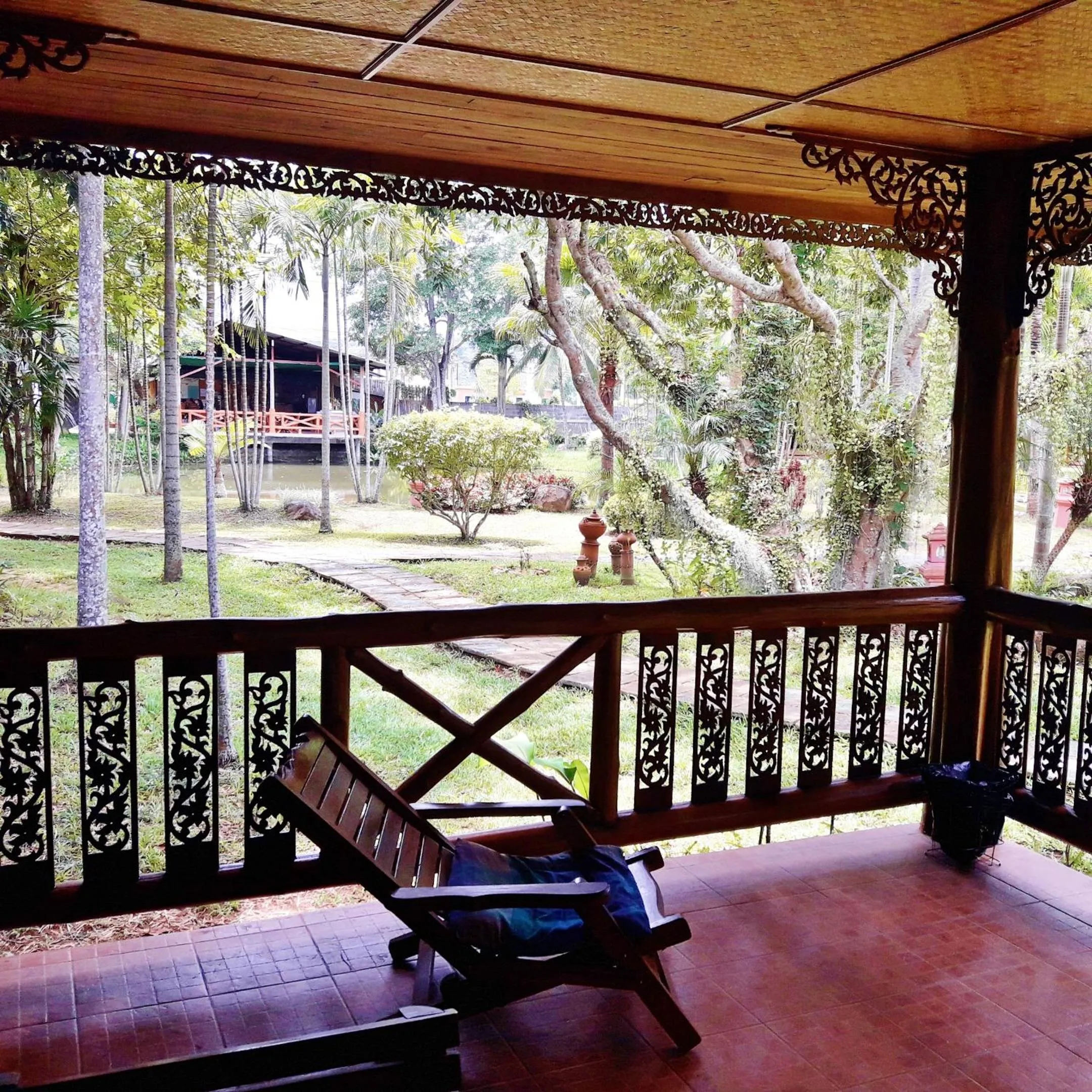 Balcony/Terrace in Huan Chiang Dao Resort