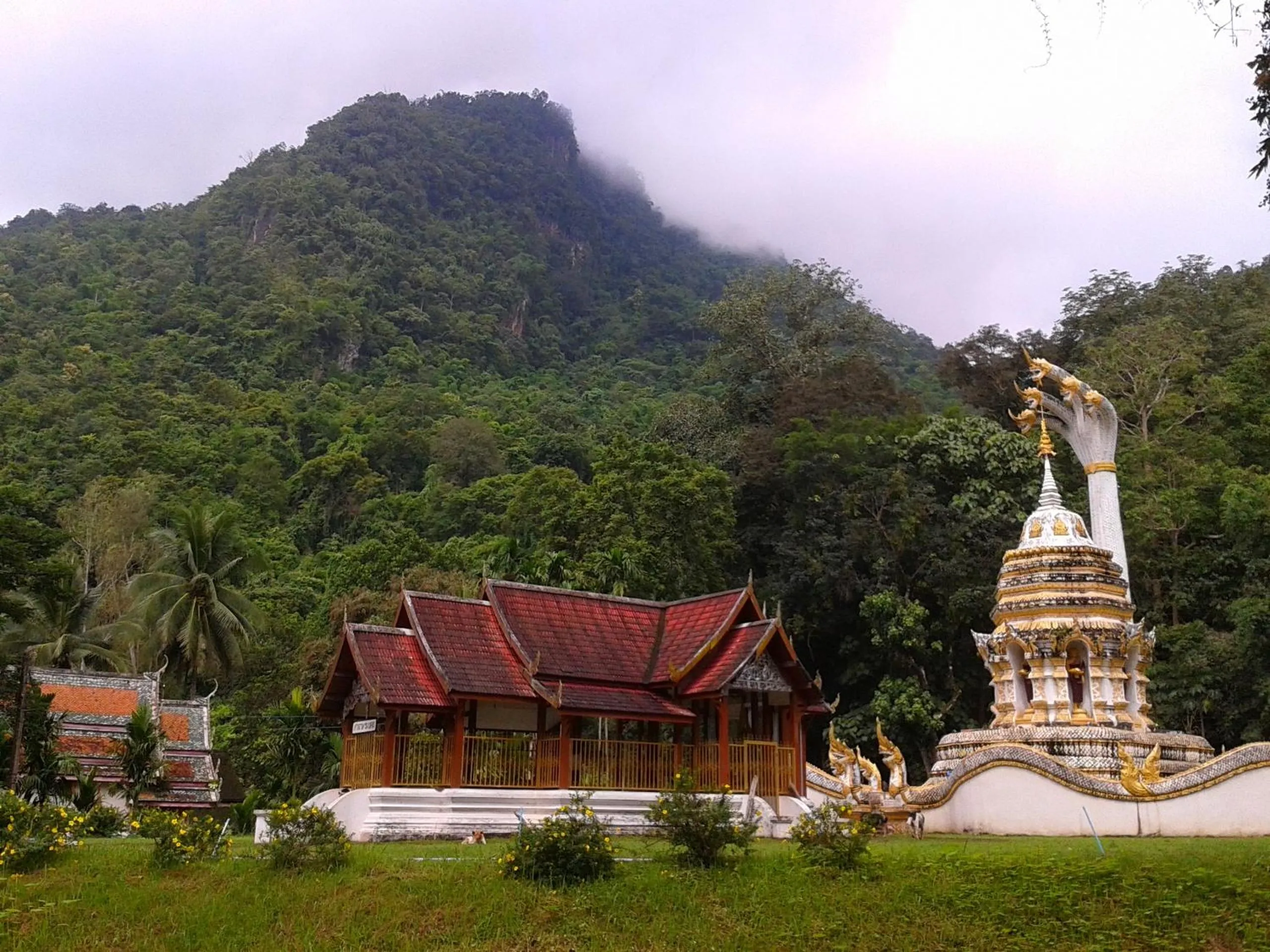 Nearby landmark in Huan Chiang Dao Resort