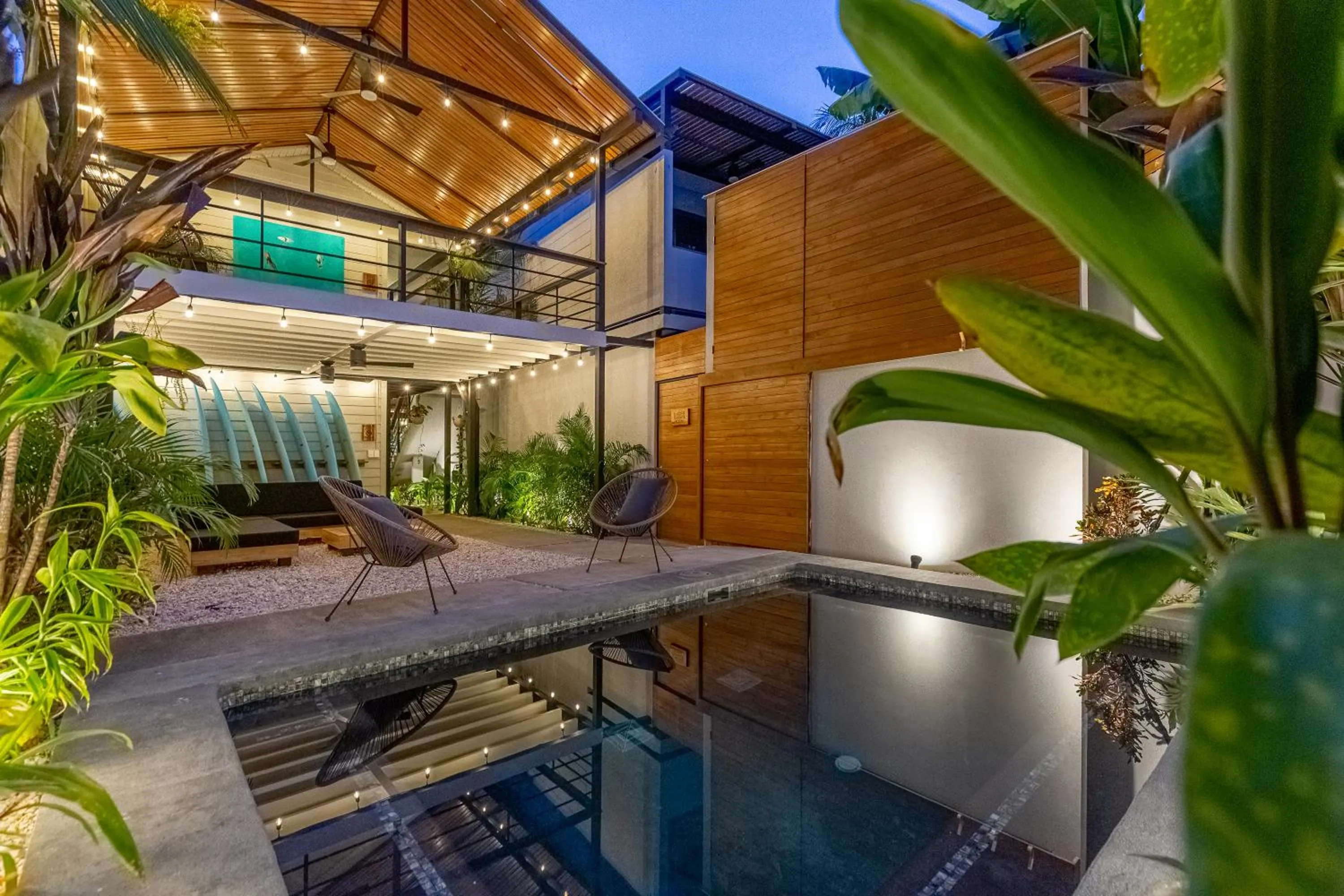 Property building in Ventura Santa Teresa