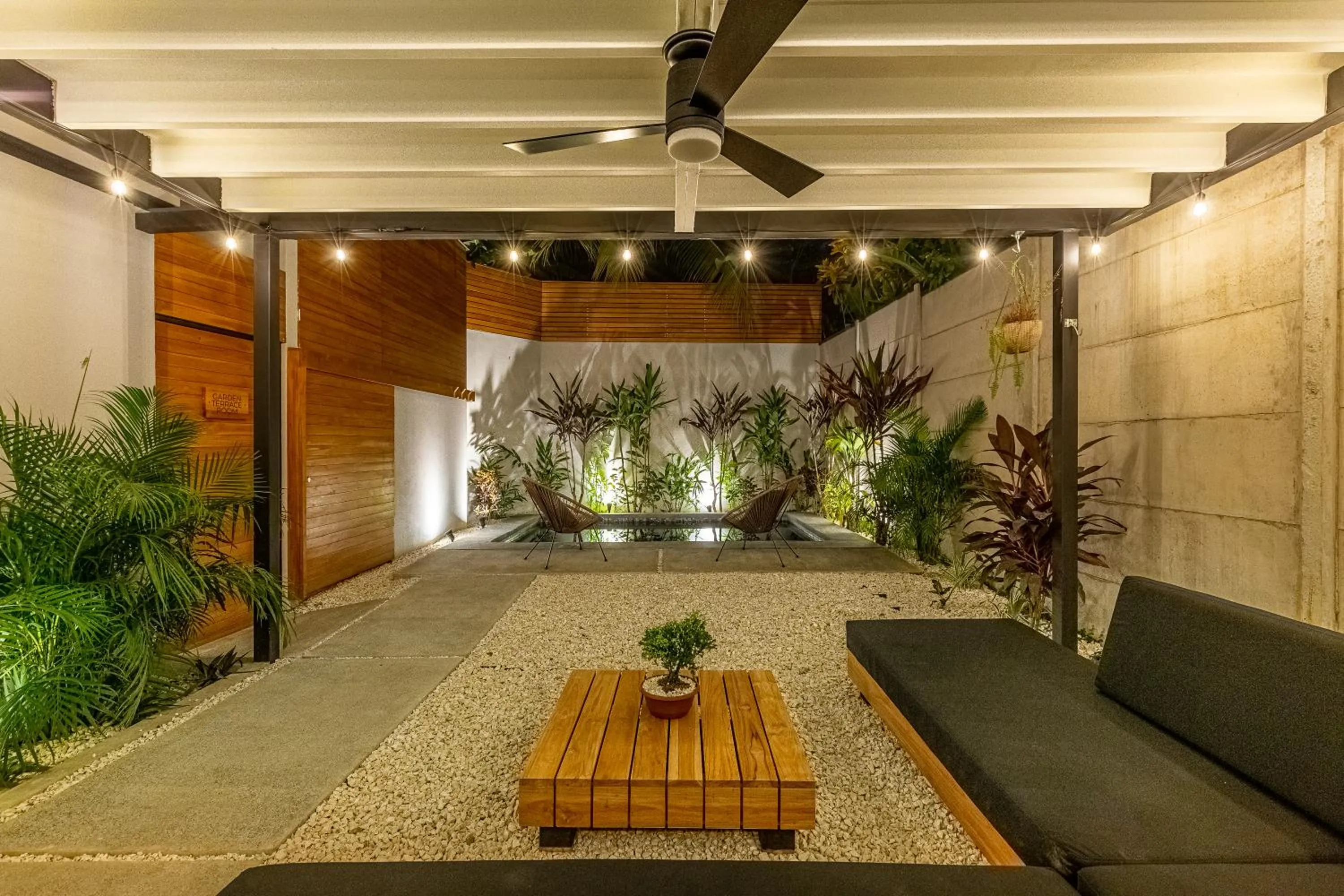 Patio in Ventura Santa Teresa