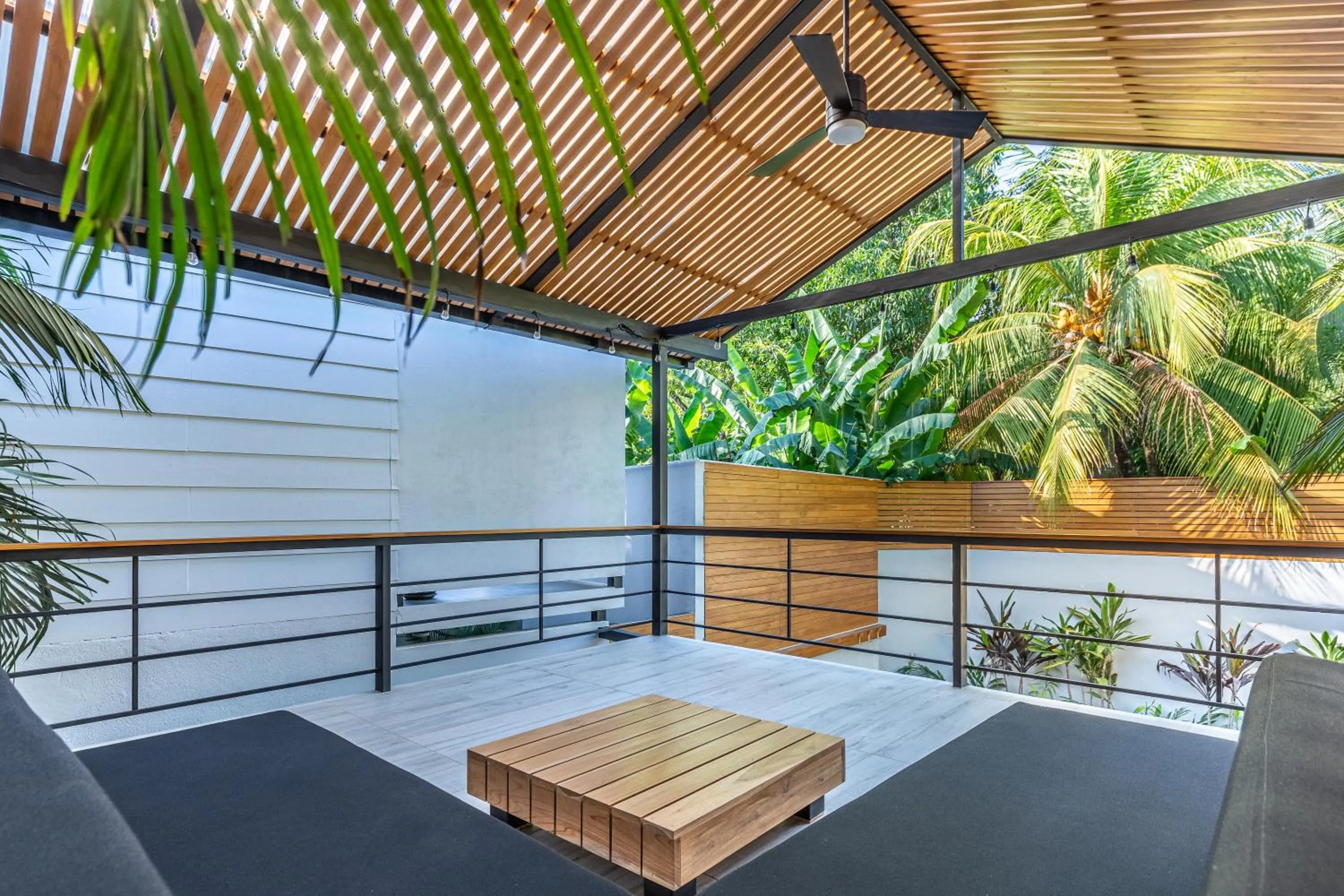 Patio in Ventura Santa Teresa