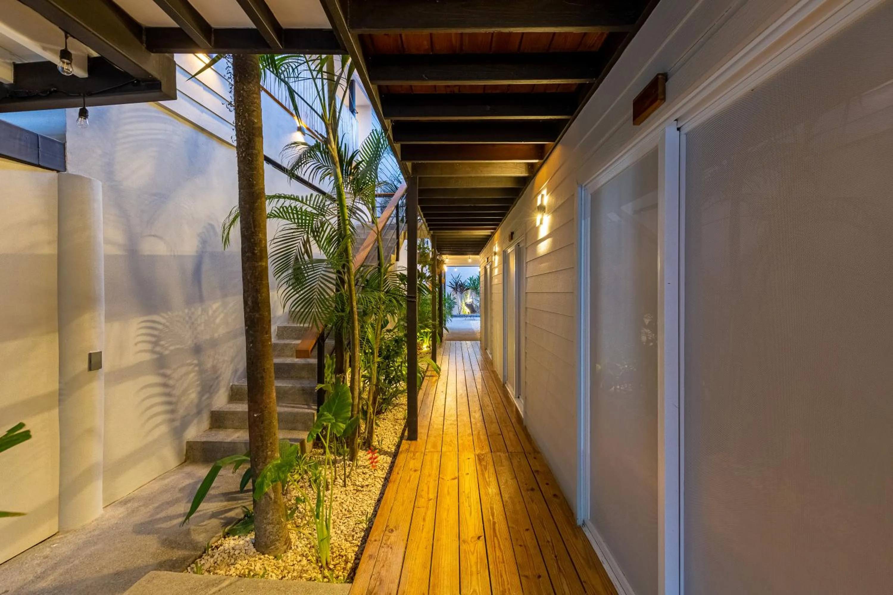 Property building in Ventura Santa Teresa