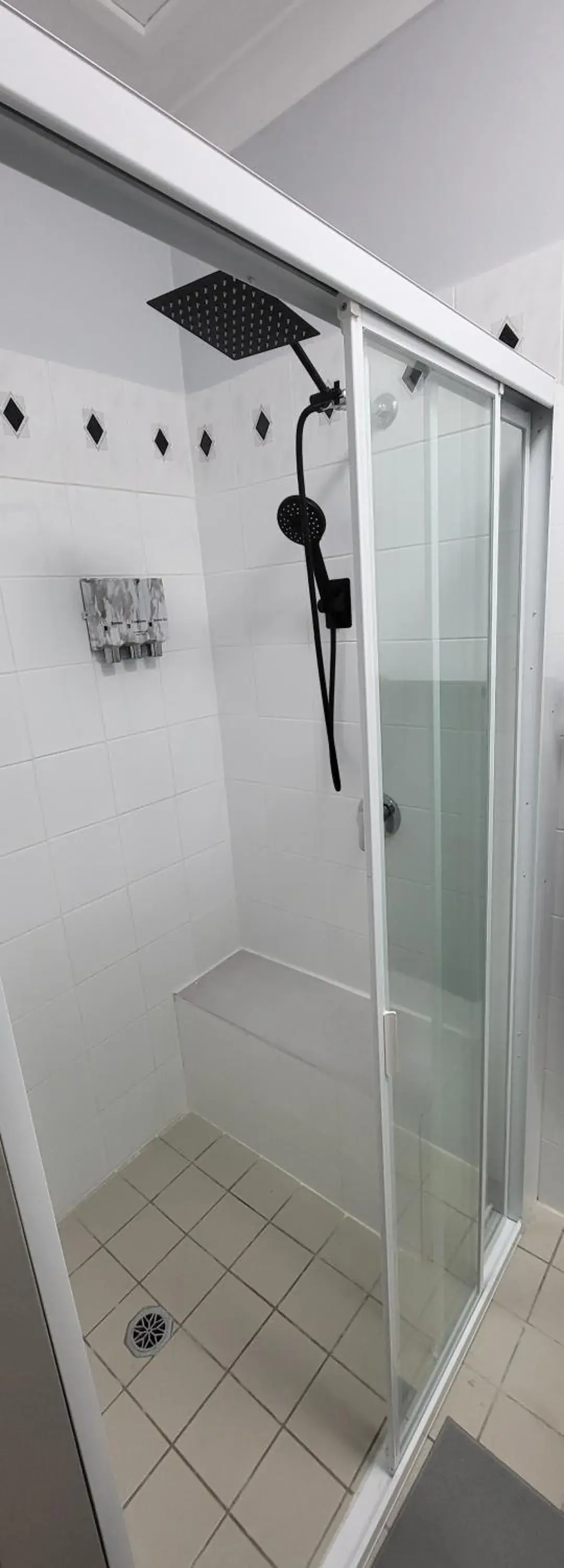 Twin Room in Hamilton Henry Parkes Motor Inn Twin Room in Hamilton Henry Parkes Motor Inn