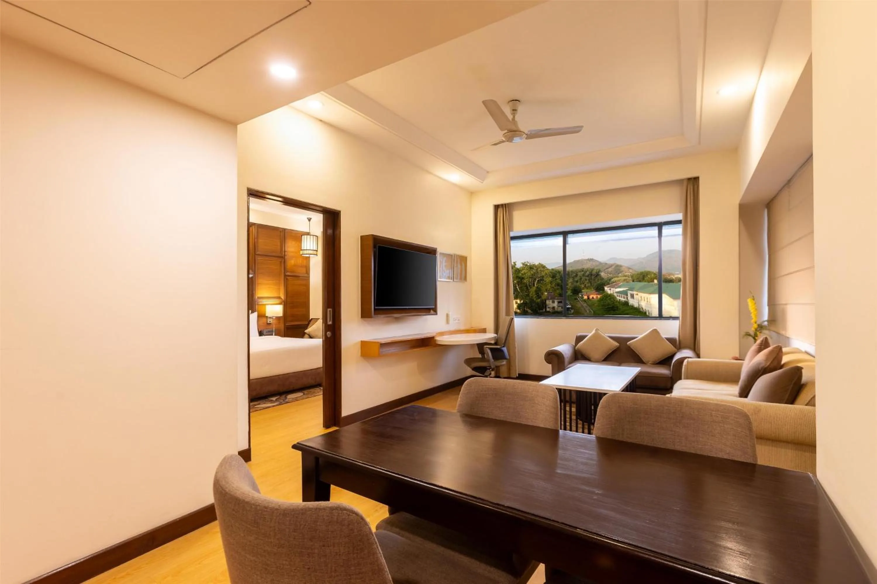 Bedroom in Radisson Srinagar