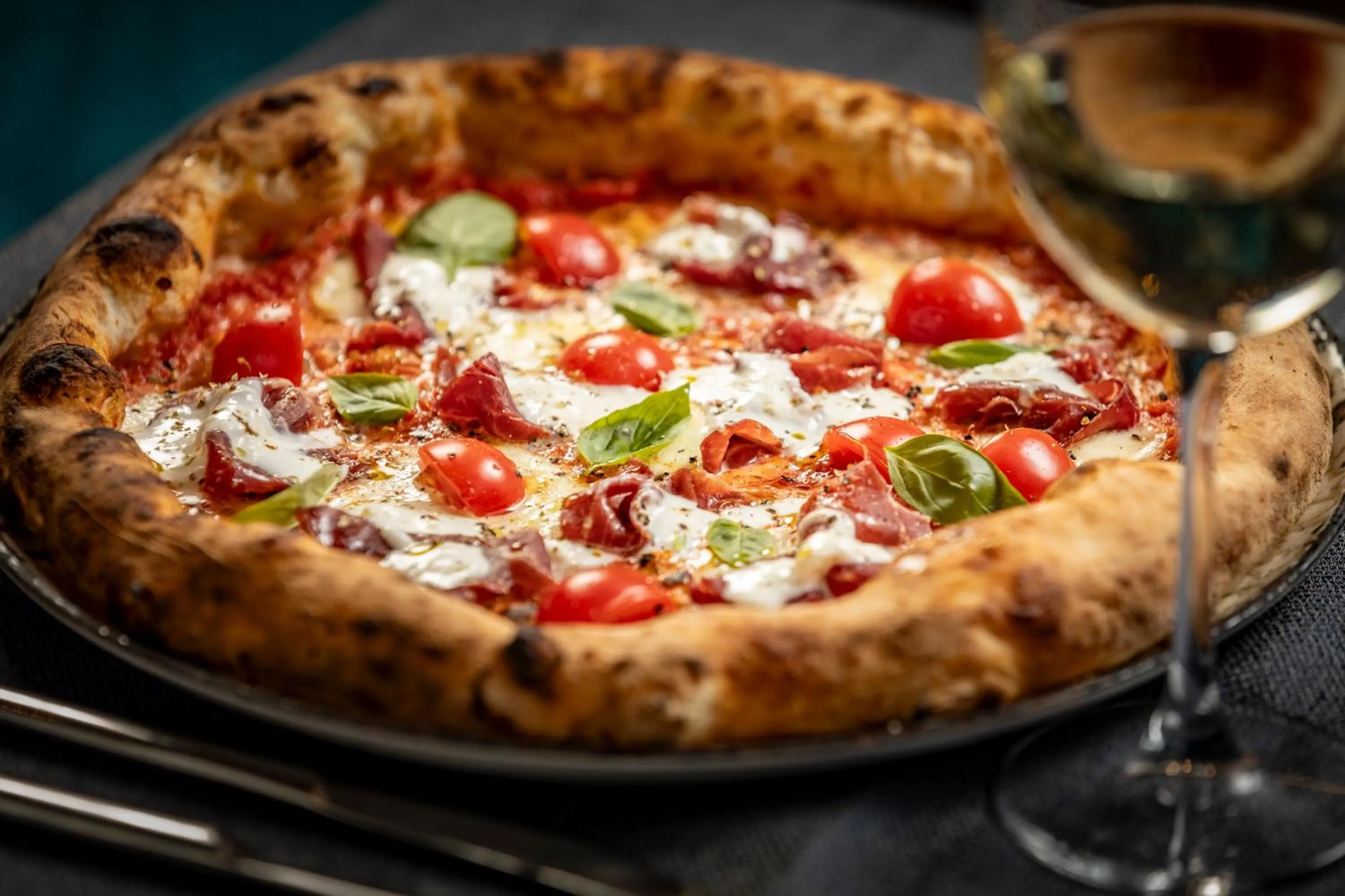 Restaurant/places to eat in Galeon Residence & SPA