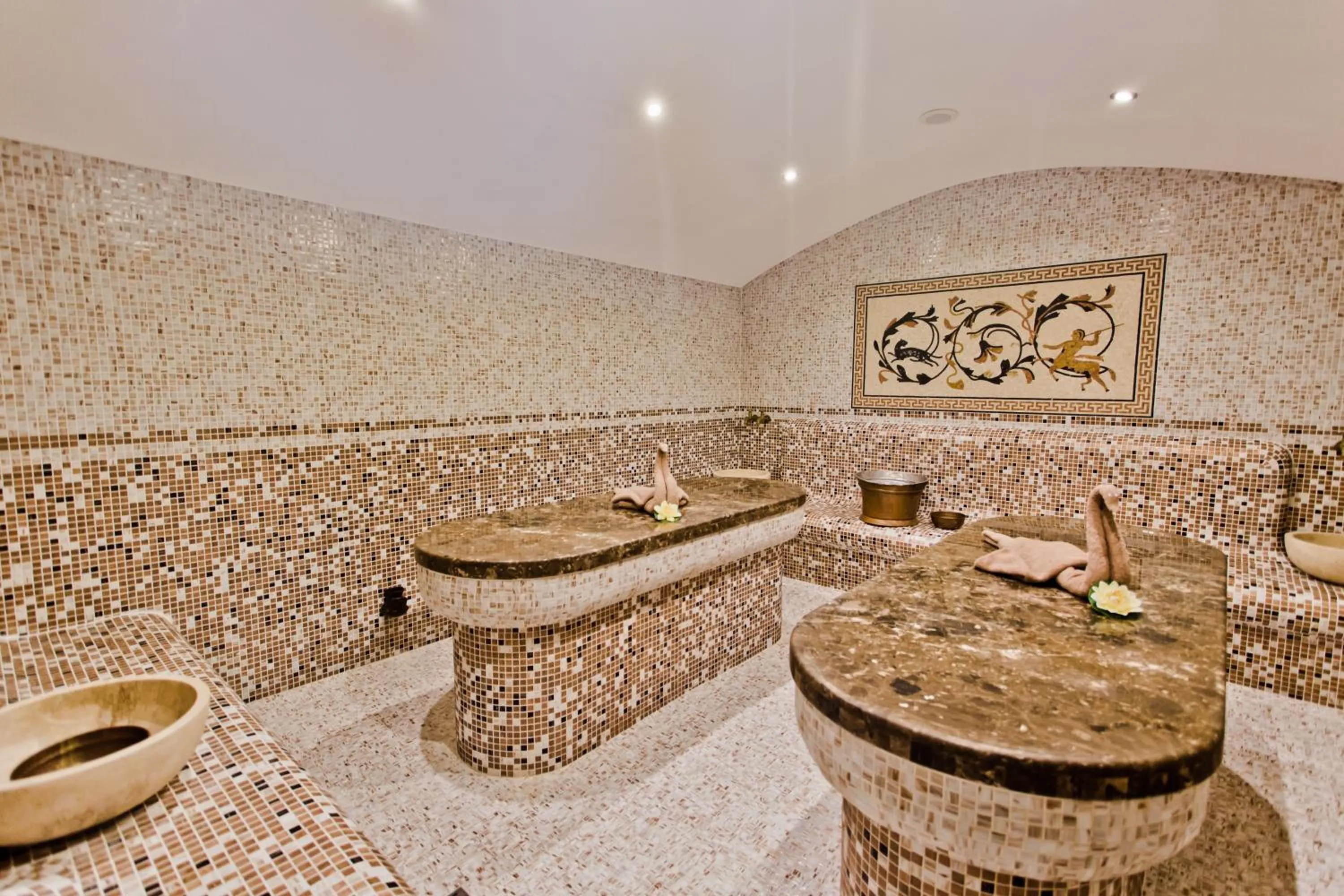 Spa and wellness centre/facilities in Galeon Residence & SPA