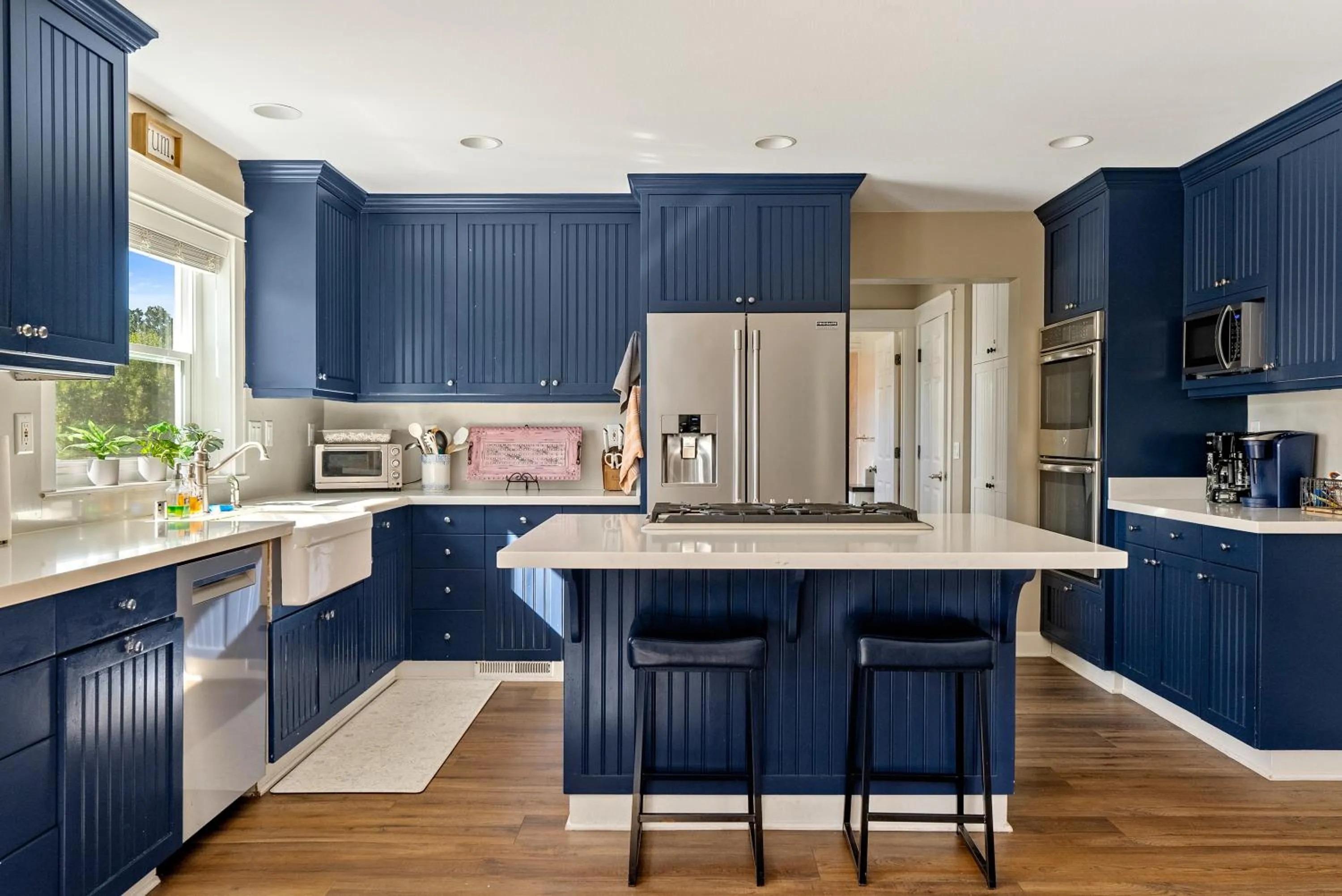 Coffee/tea facilities in Paso Wine Country Farmhouse with Pool, Spa, Game Room