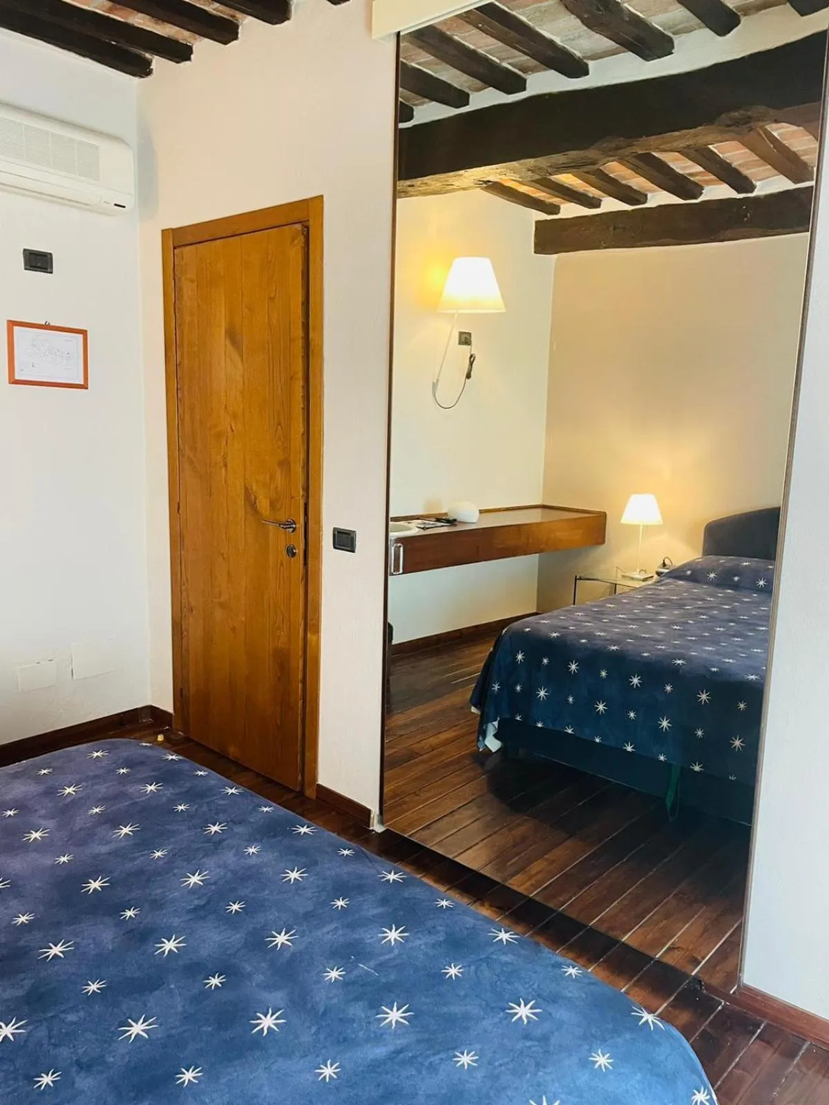 Bedroom, Bed in Locanda del Glicine