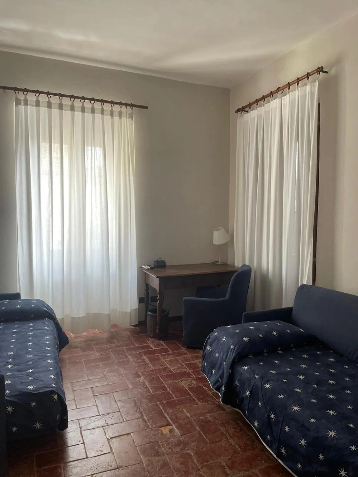 Photo of the whole room, Bed in Locanda del Glicine