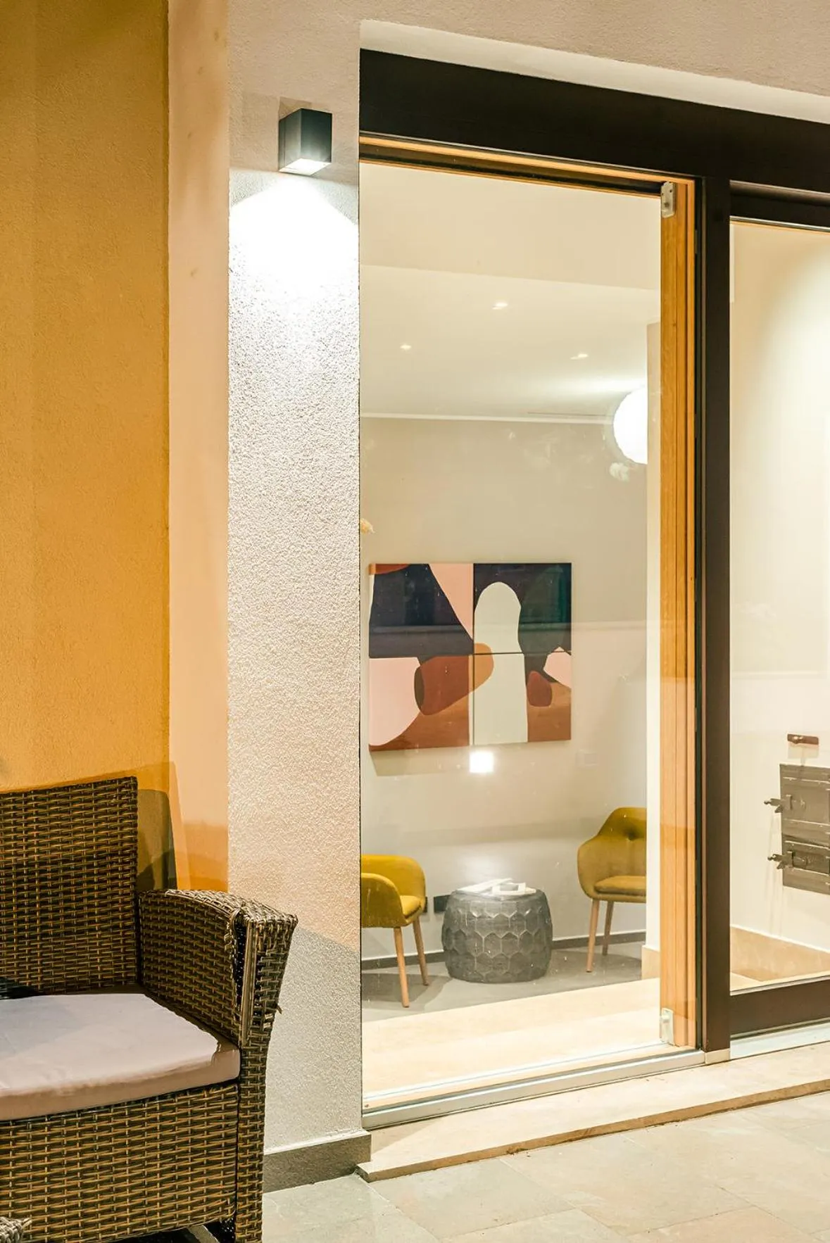 Property building, Bed in De Gulia Charme and Relax