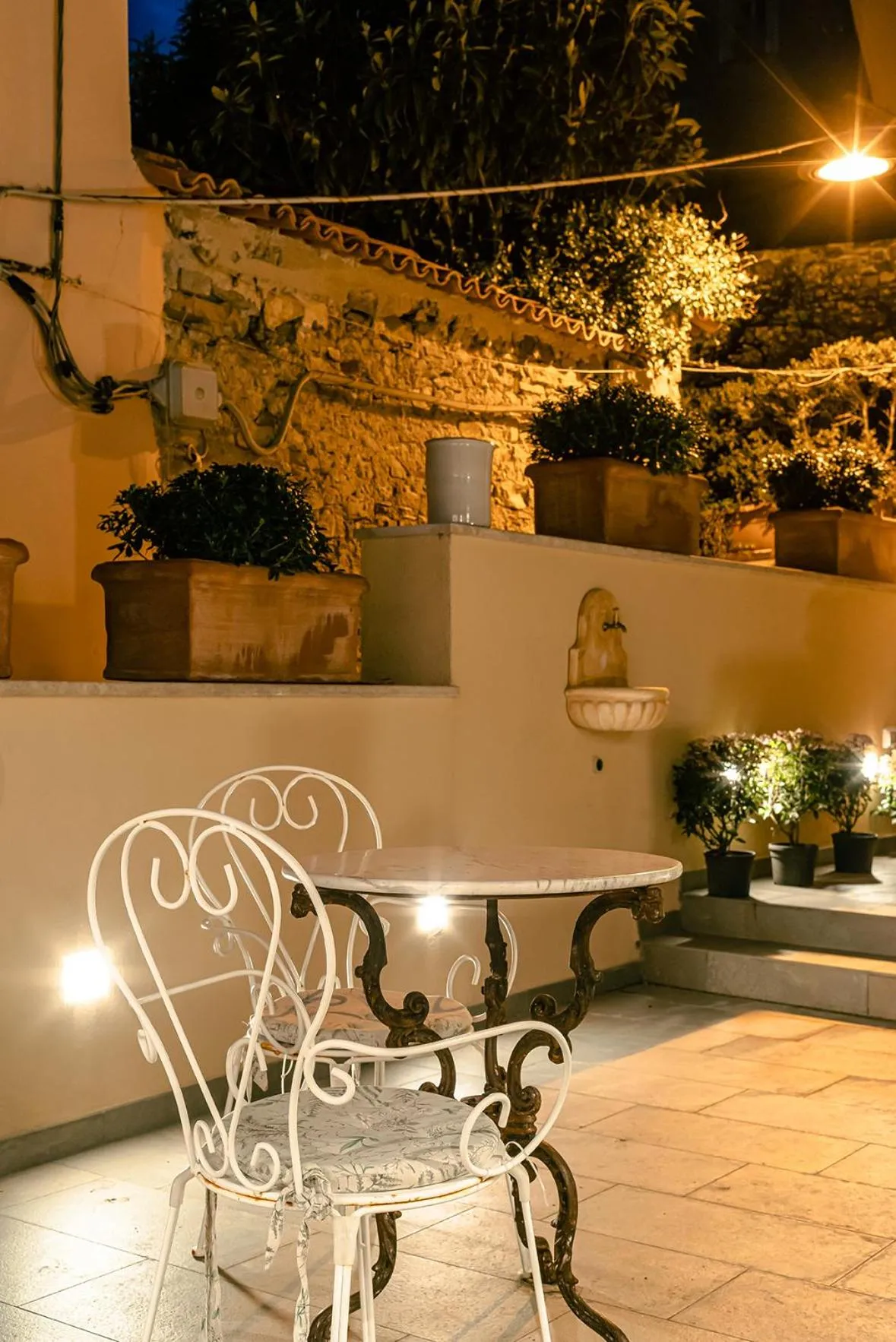 Property building in De Gulia Charme and Relax