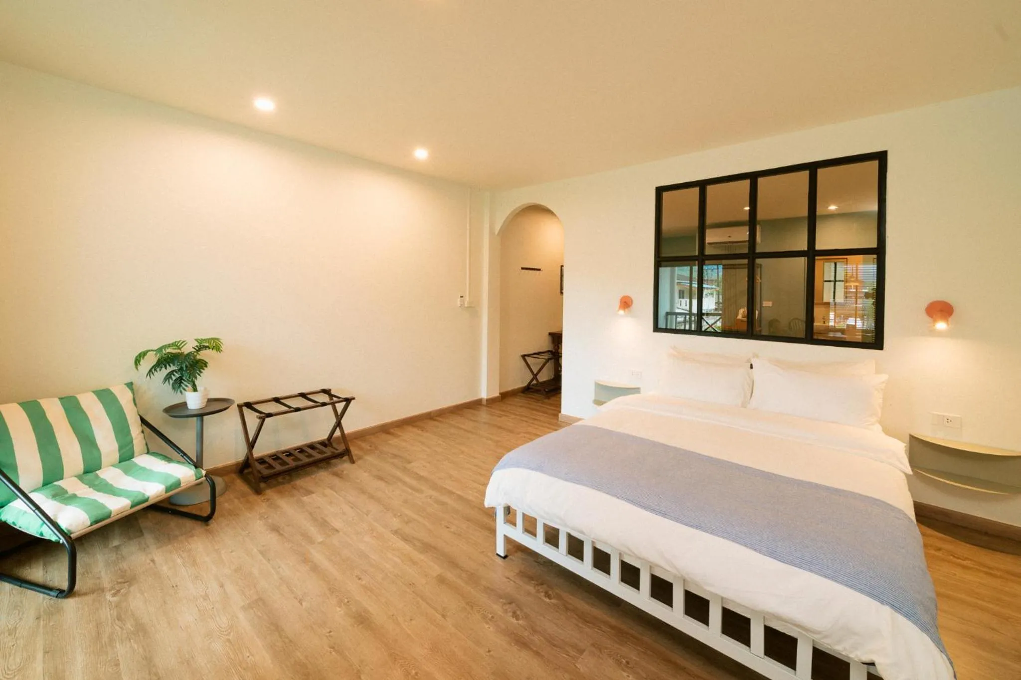 Bedroom, Bed in Nautical Home & Seashell House B&B