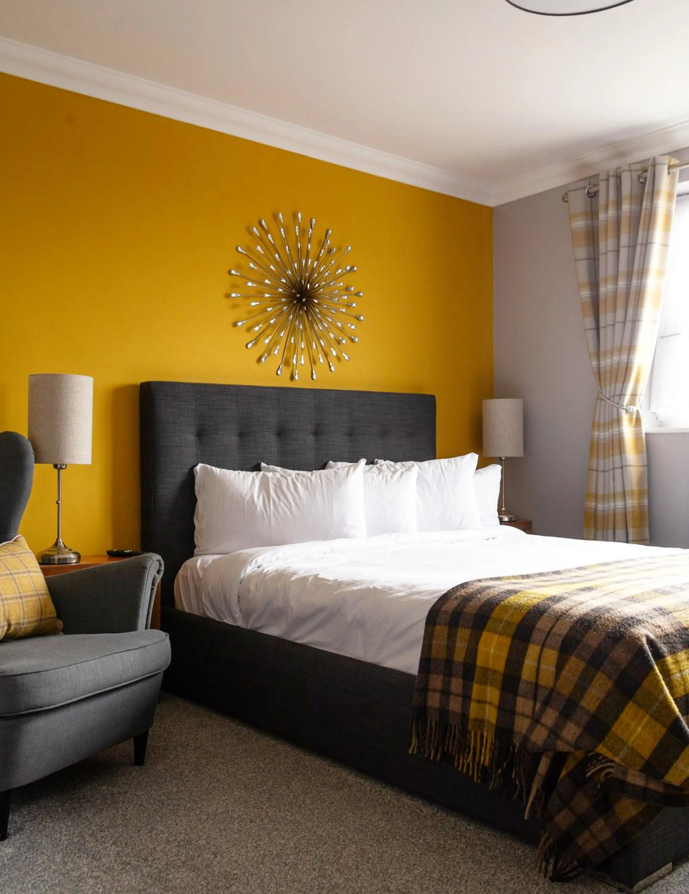 Bedroom, Bed in Bojangles Guest House