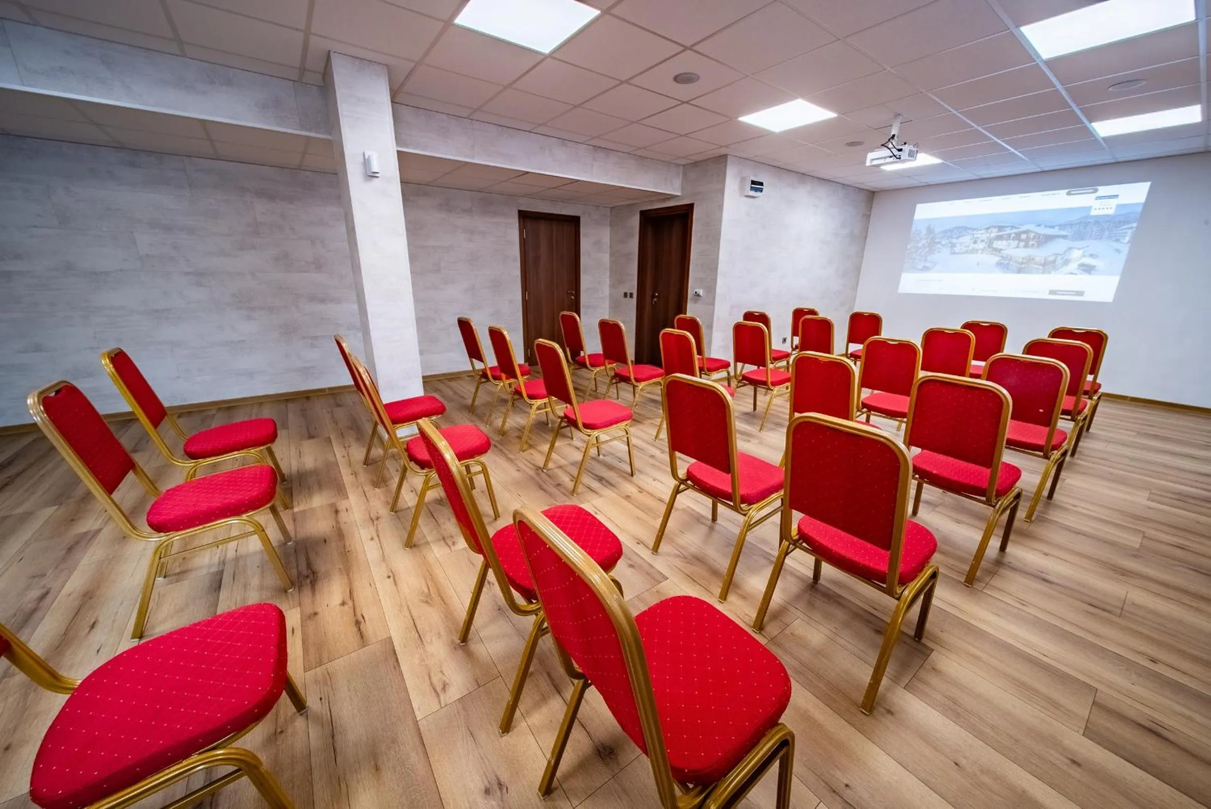 Meeting/conference room in Oak Residence Hotel & Relax