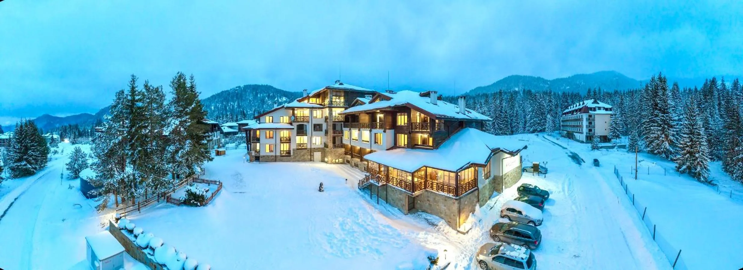 Property building in Oak Residence Hotel & Relax