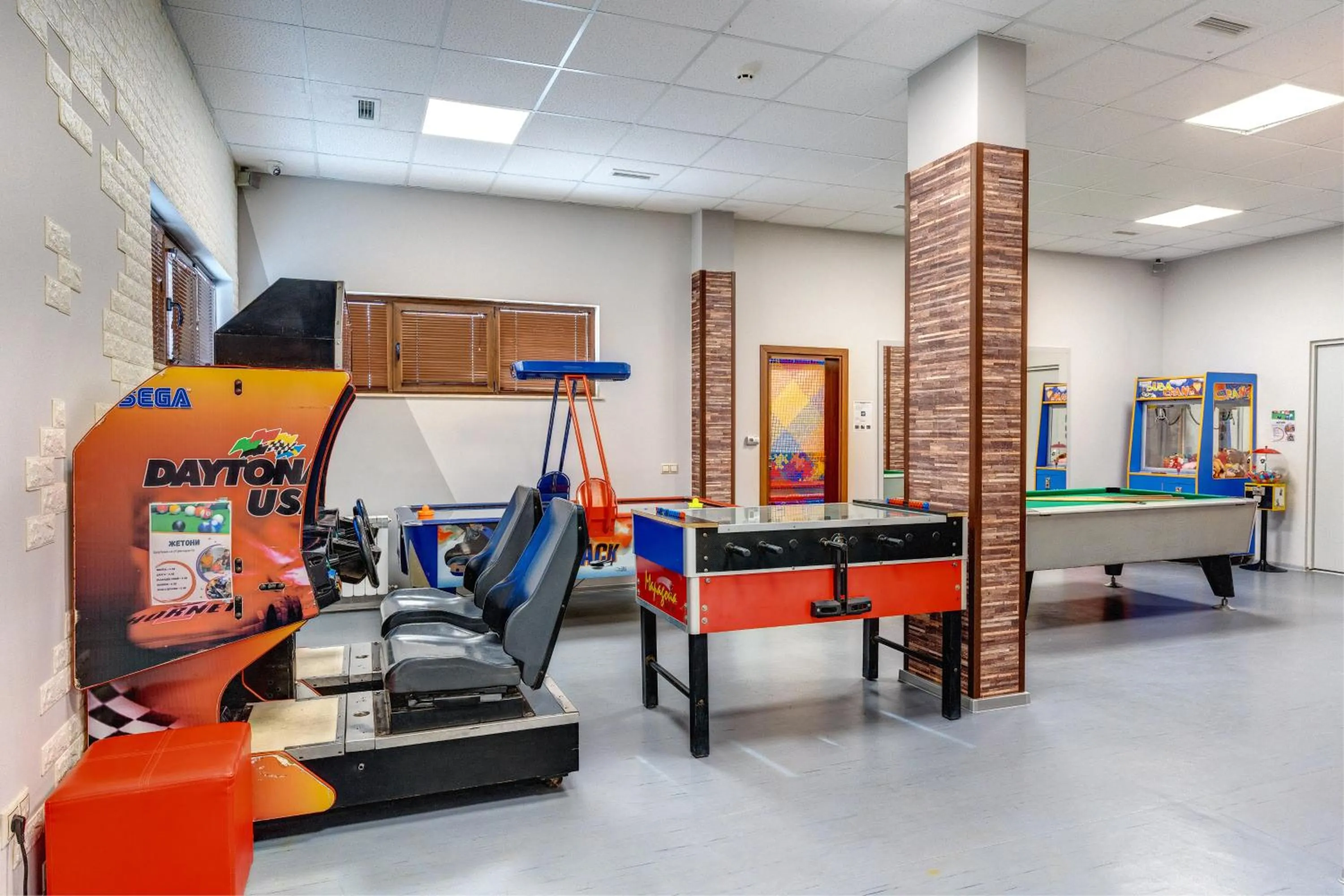 Billiard in Oak Residence Hotel & Relax