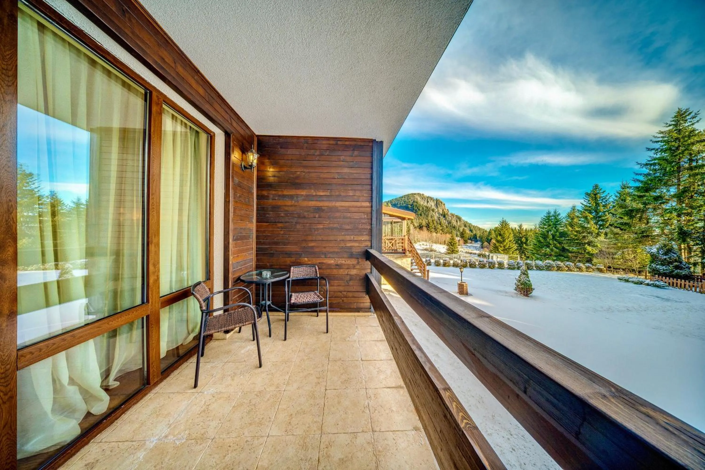 Day in Oak Residence Hotel & Relax