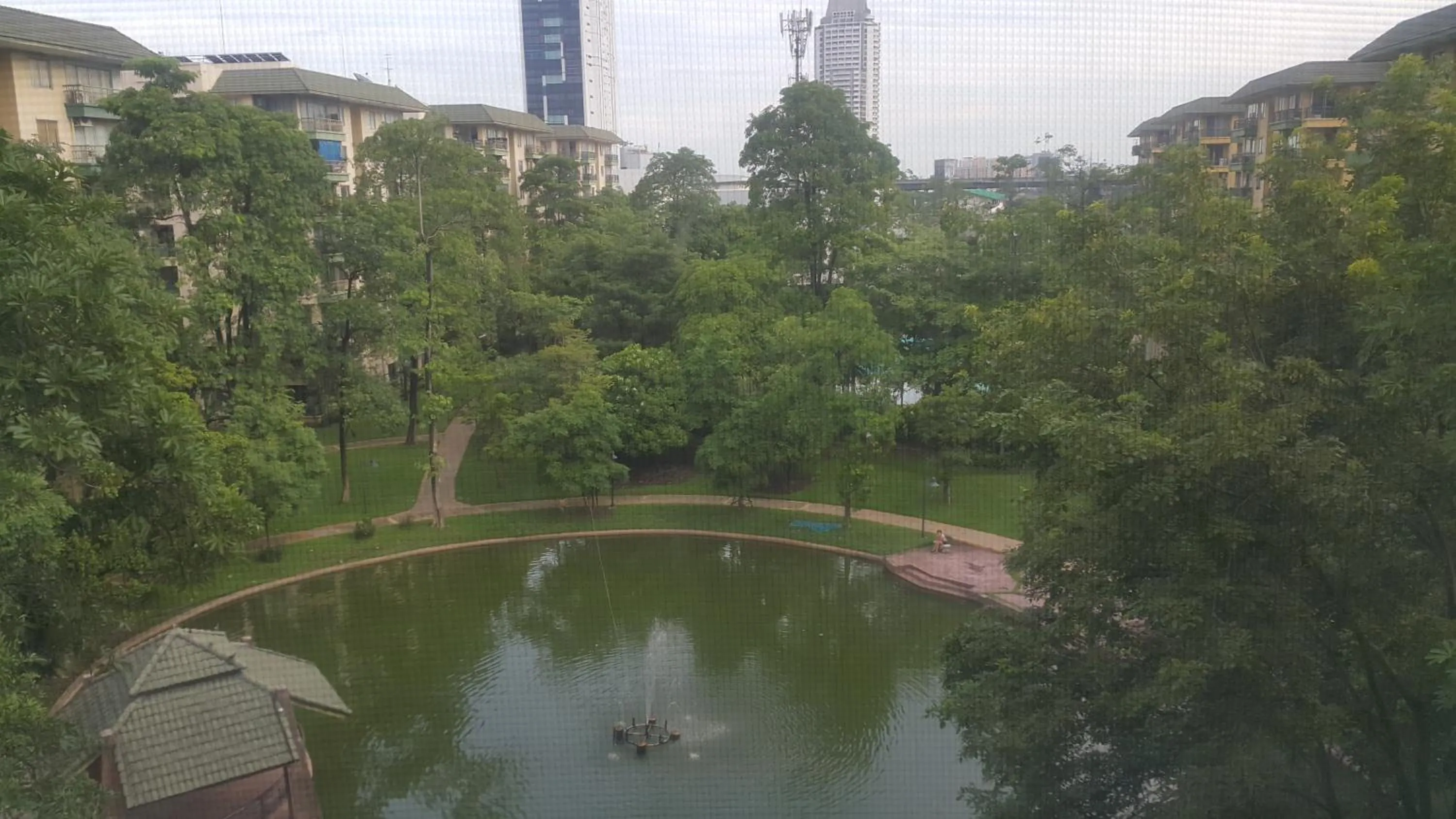 Garden in The Park Land Bangna by Nudda