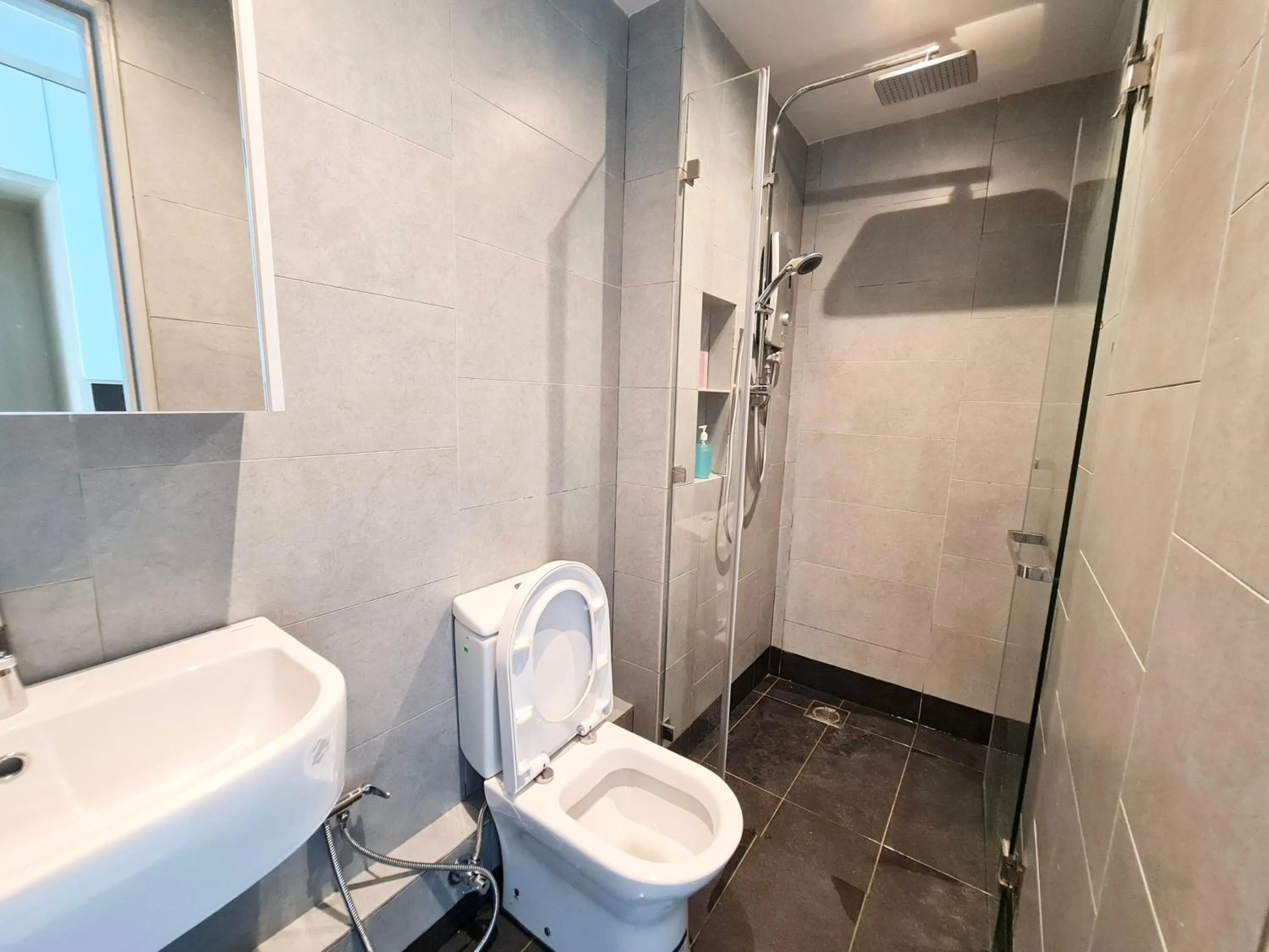 Shower in Sunset Seaview Vacation Condos @ Jesselton Quay