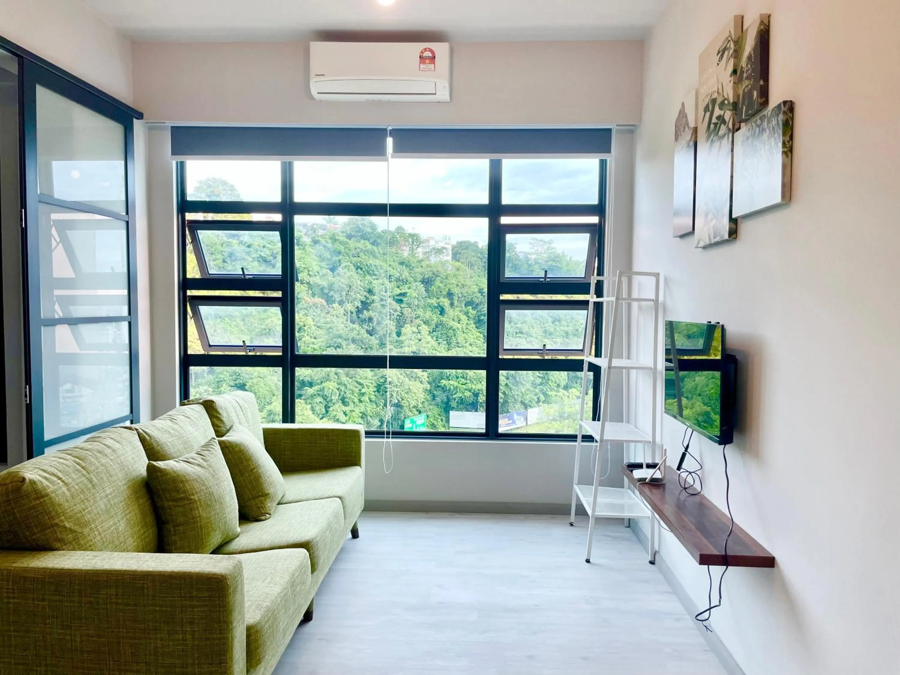 Living room in Sunset Seaview Vacation Condos @ Jesselton Quay