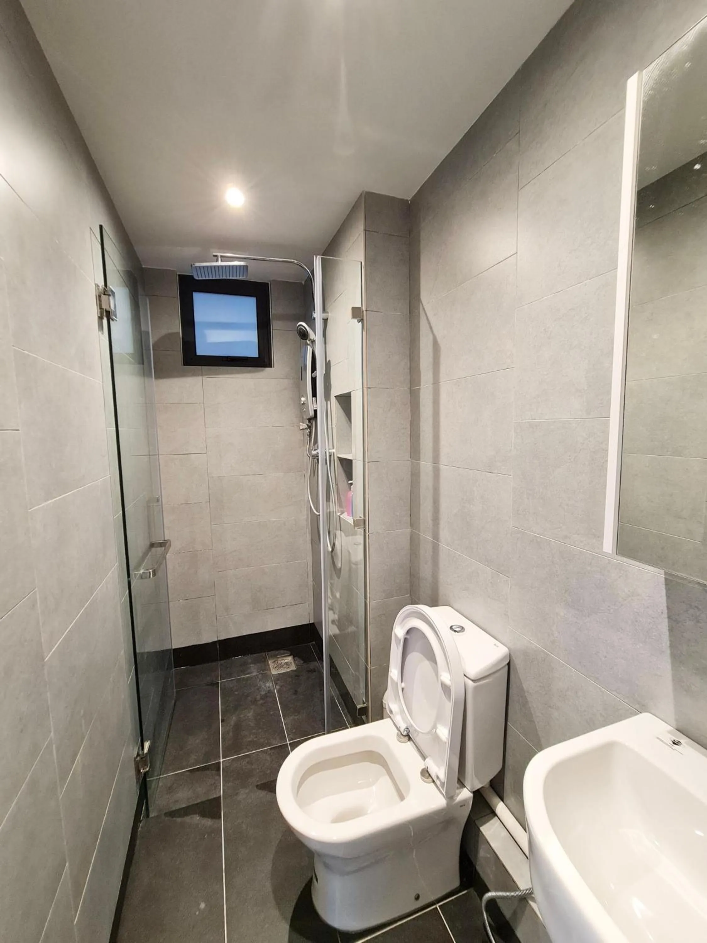 Shower in Sunset Seaview Vacation Condos @ Jesselton Quay