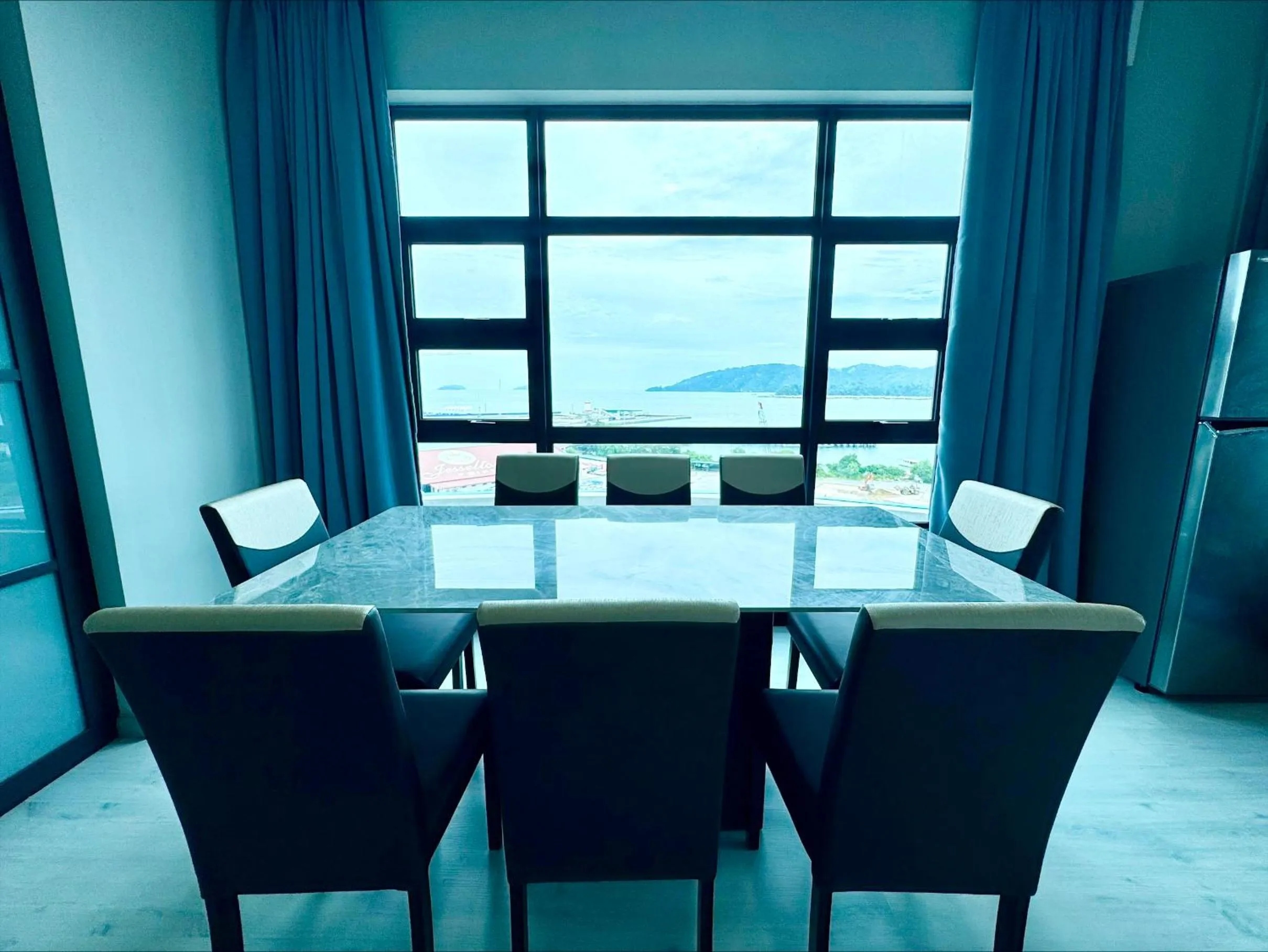 Natural landscape in Sunset Seaview Vacation Condos @ Jesselton Quay