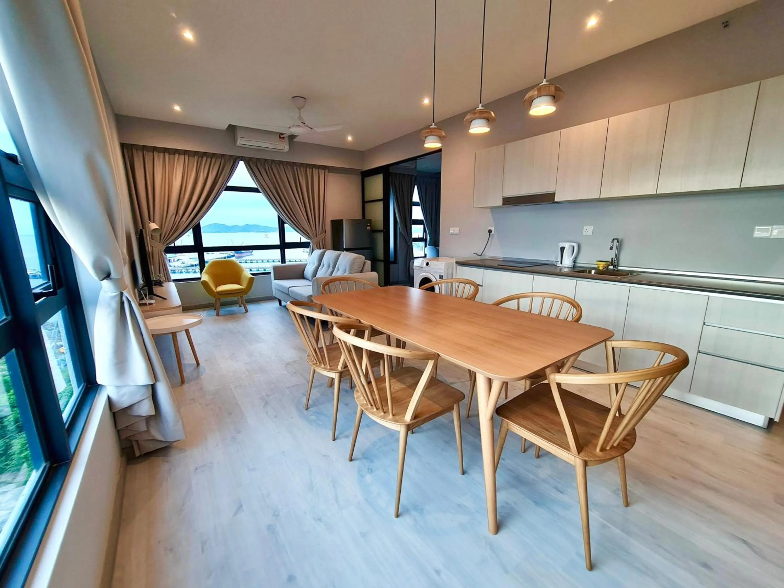 Living room in Sunset Seaview Vacation Condos @ Jesselton Quay