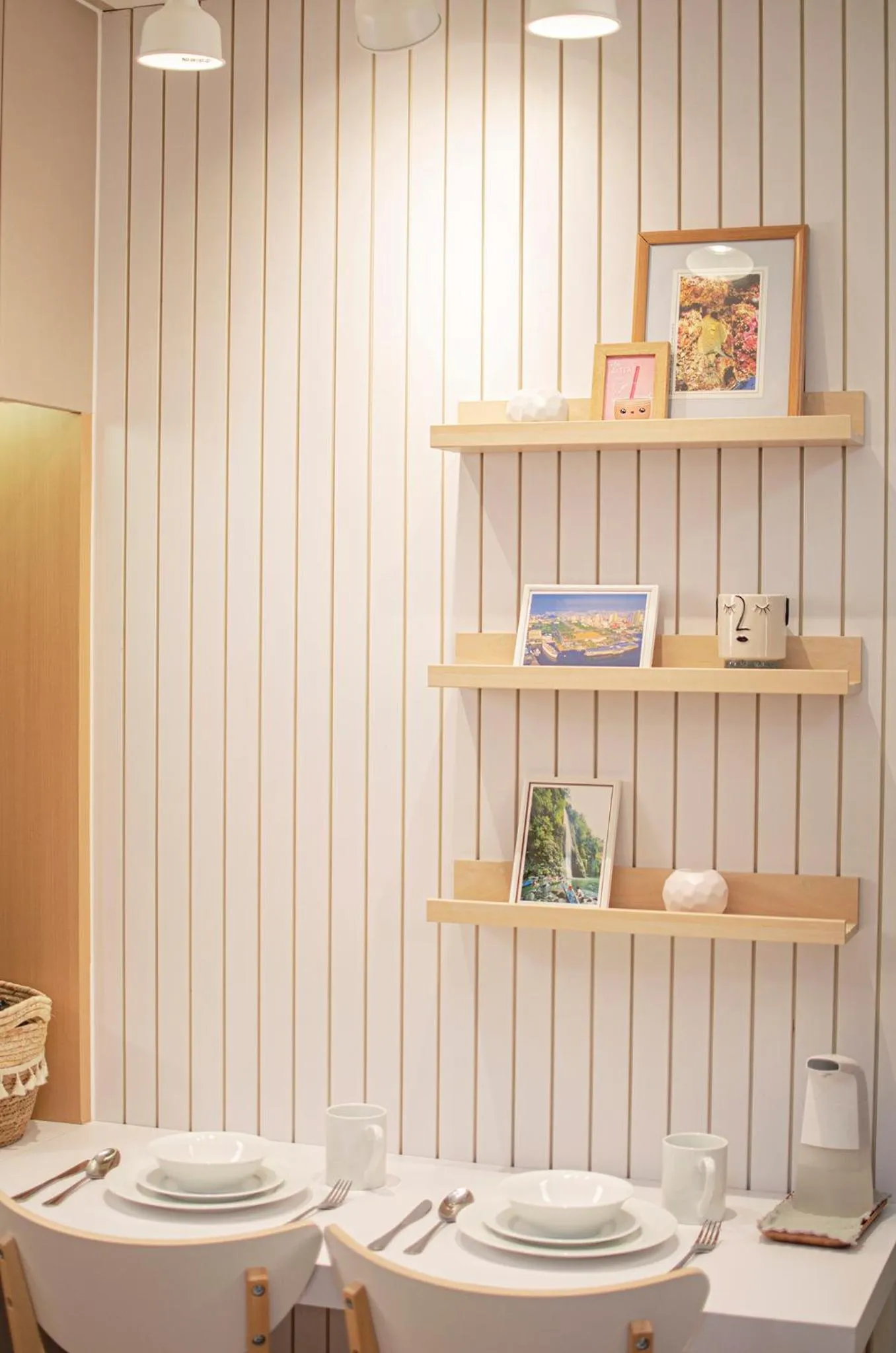 Dining area in Cozy and Classy Studio Across Airport Terminal 3