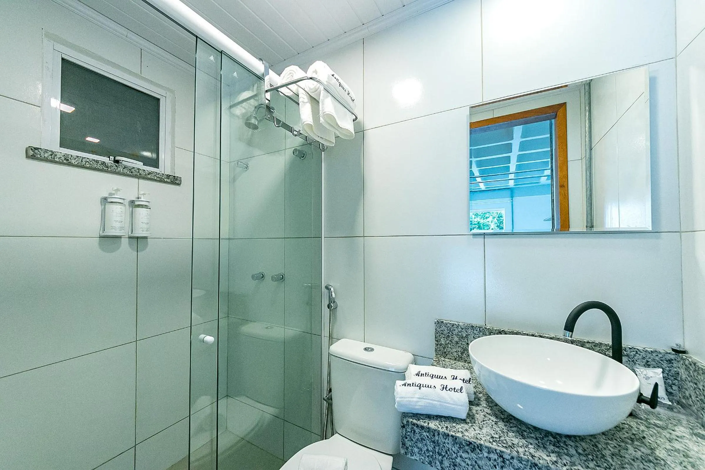 Bathroom in Antiquus ApartHotel