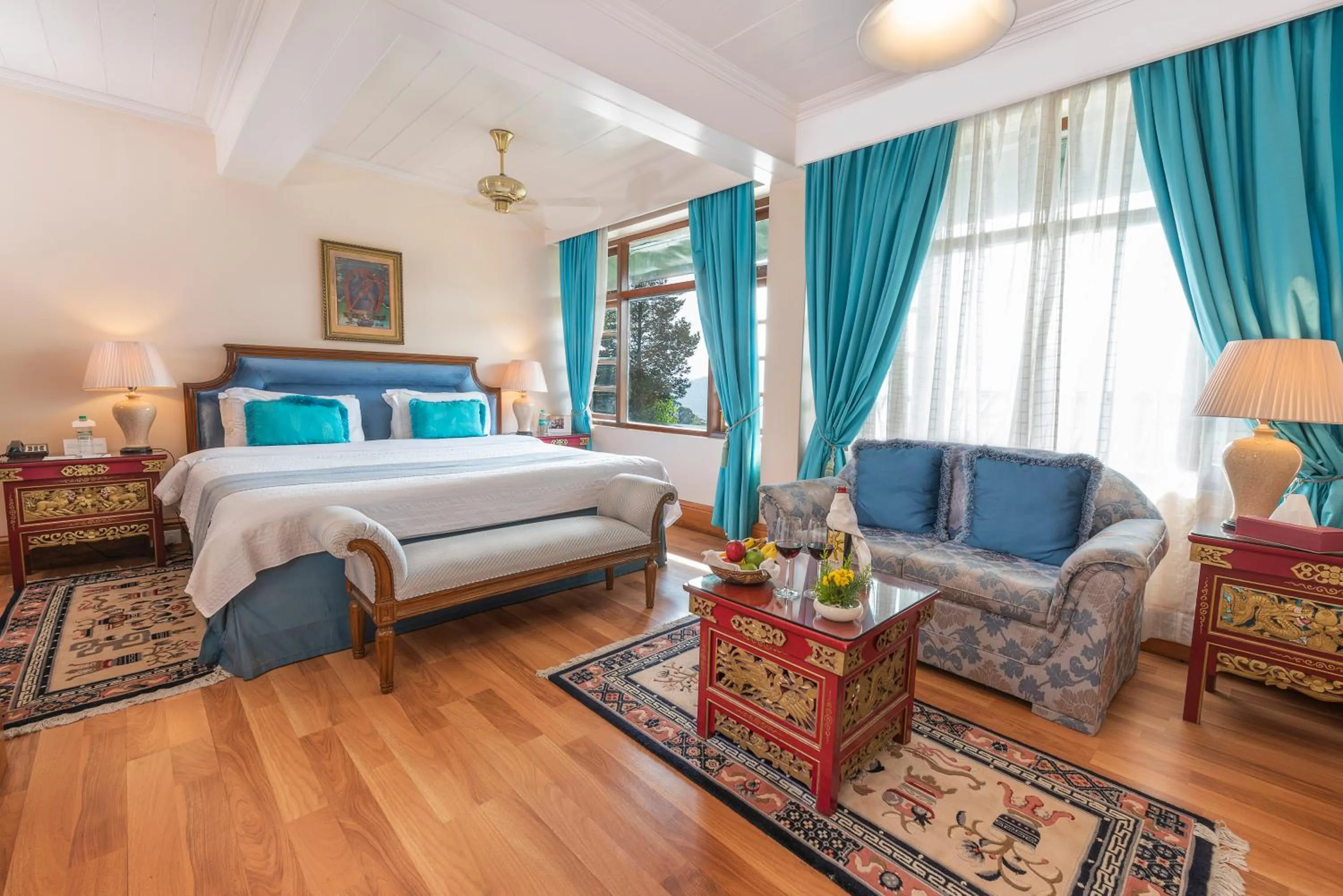 Bed in The Elgin Norkhill - Heritage Resort and Spa