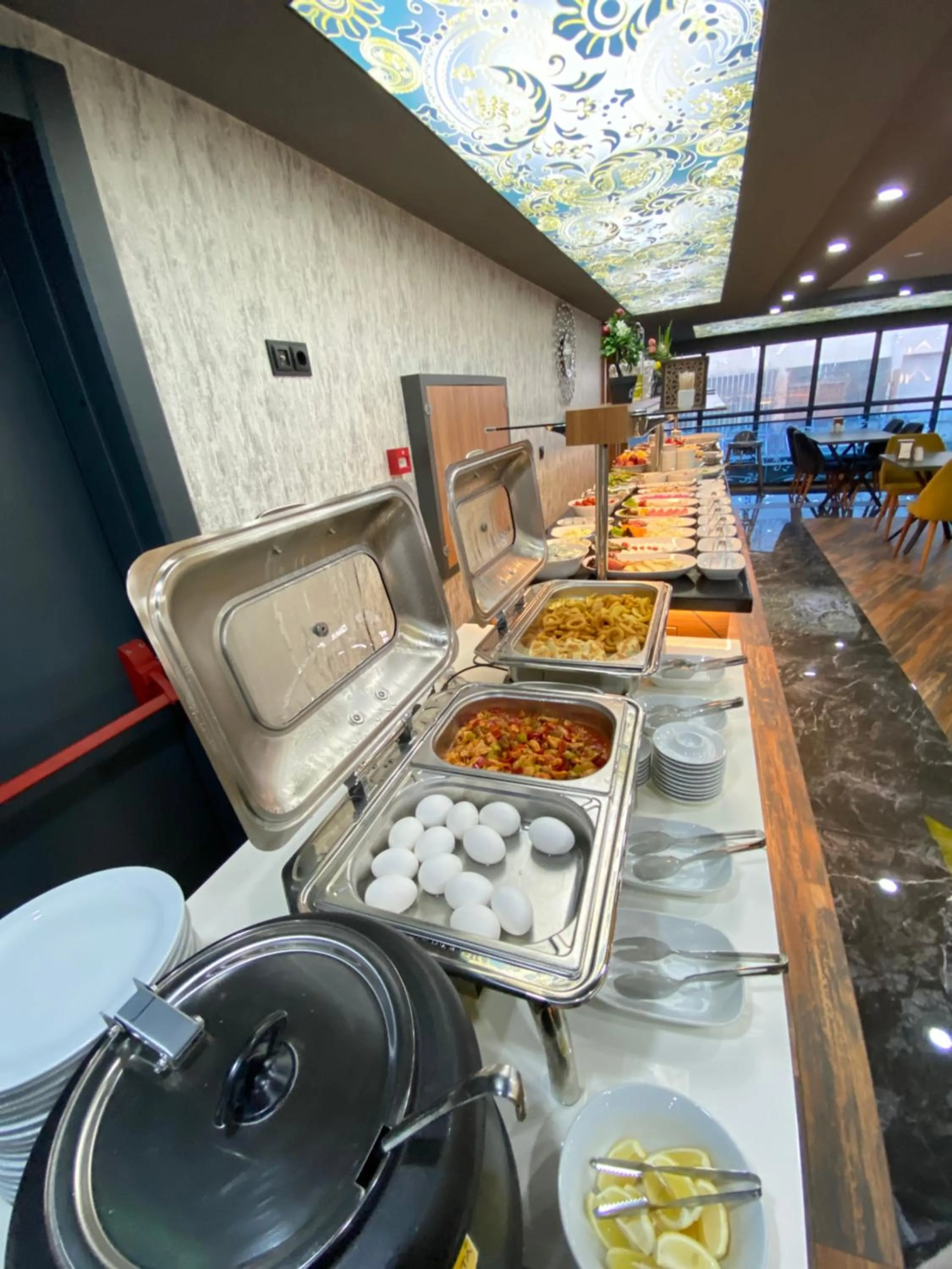 Buffet breakfast in Grand Nergiz Otel