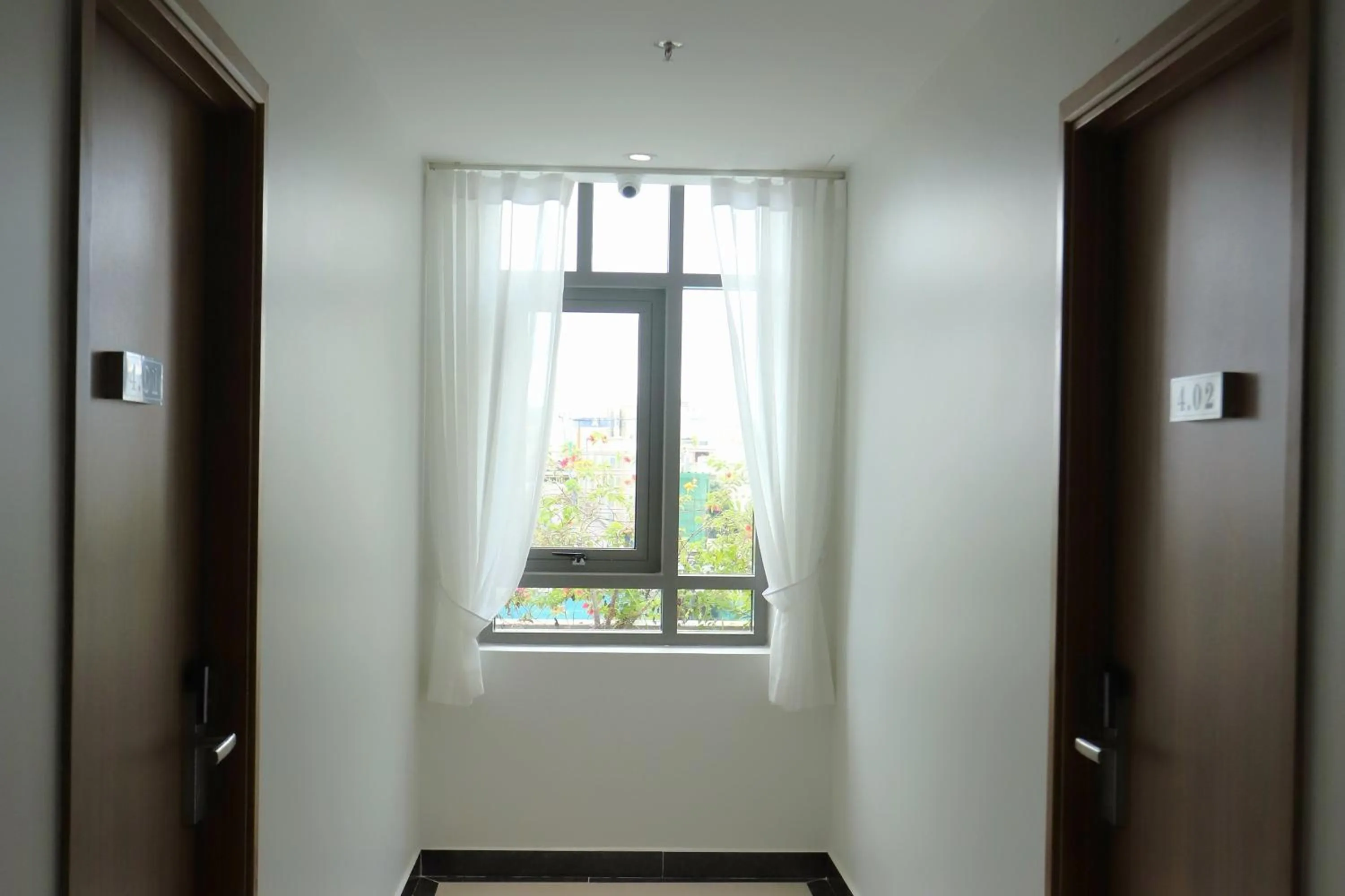 Area and facilities in Lanura Apartments and Hotel