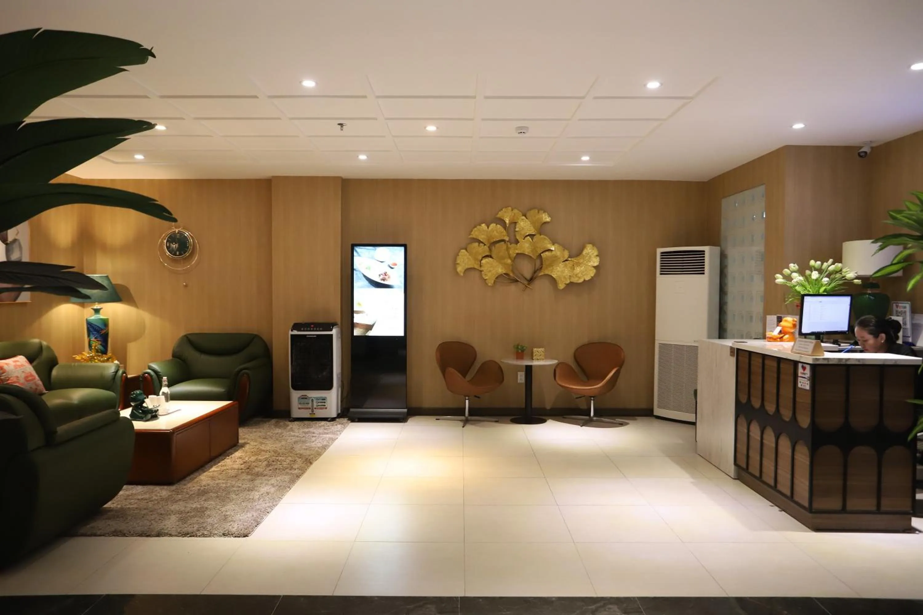 Lobby or reception in Lanura Apartments and Hotel