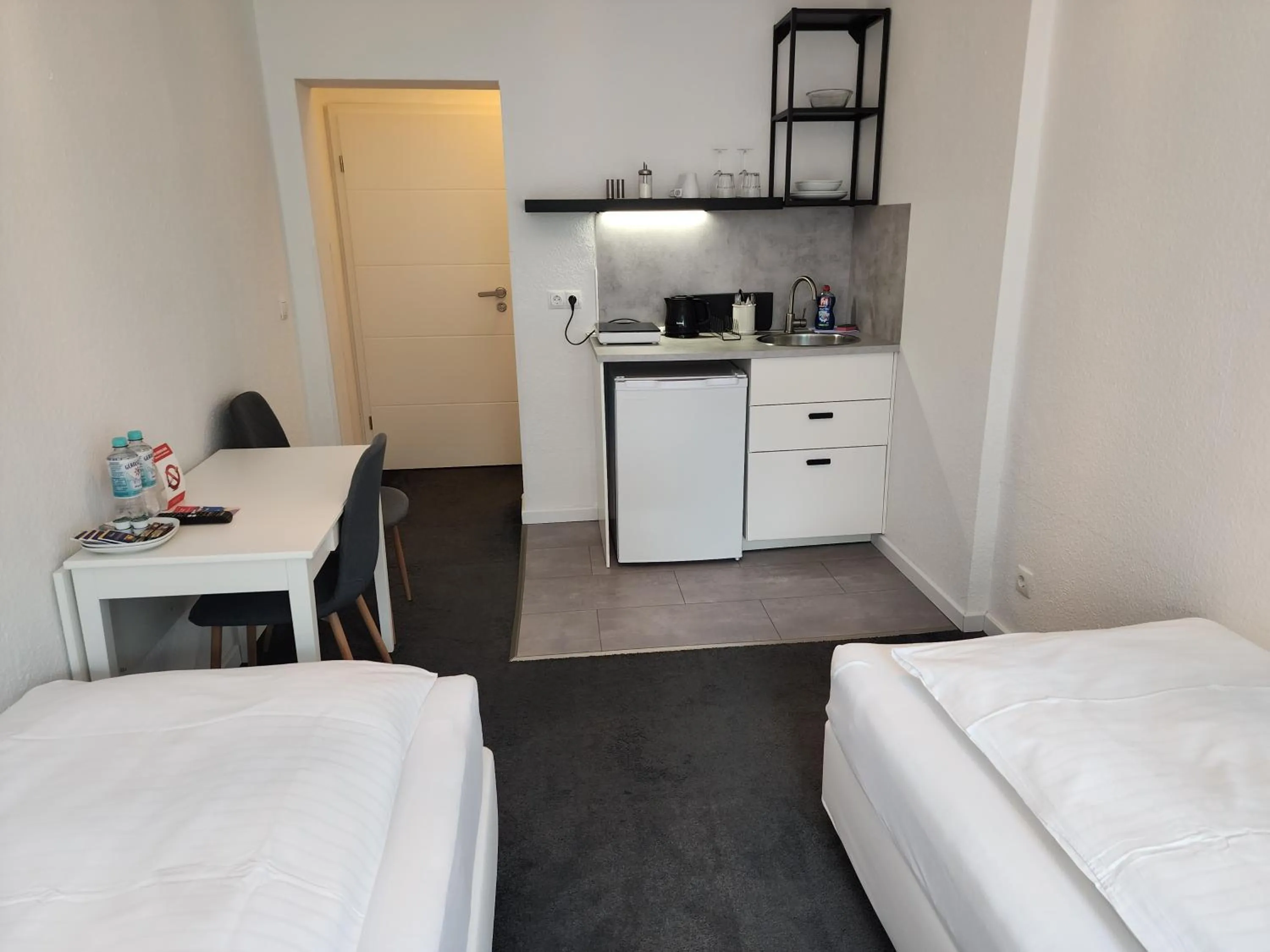 Photo of the whole room, Bed in Davin City Aparments - Self-Check-In
