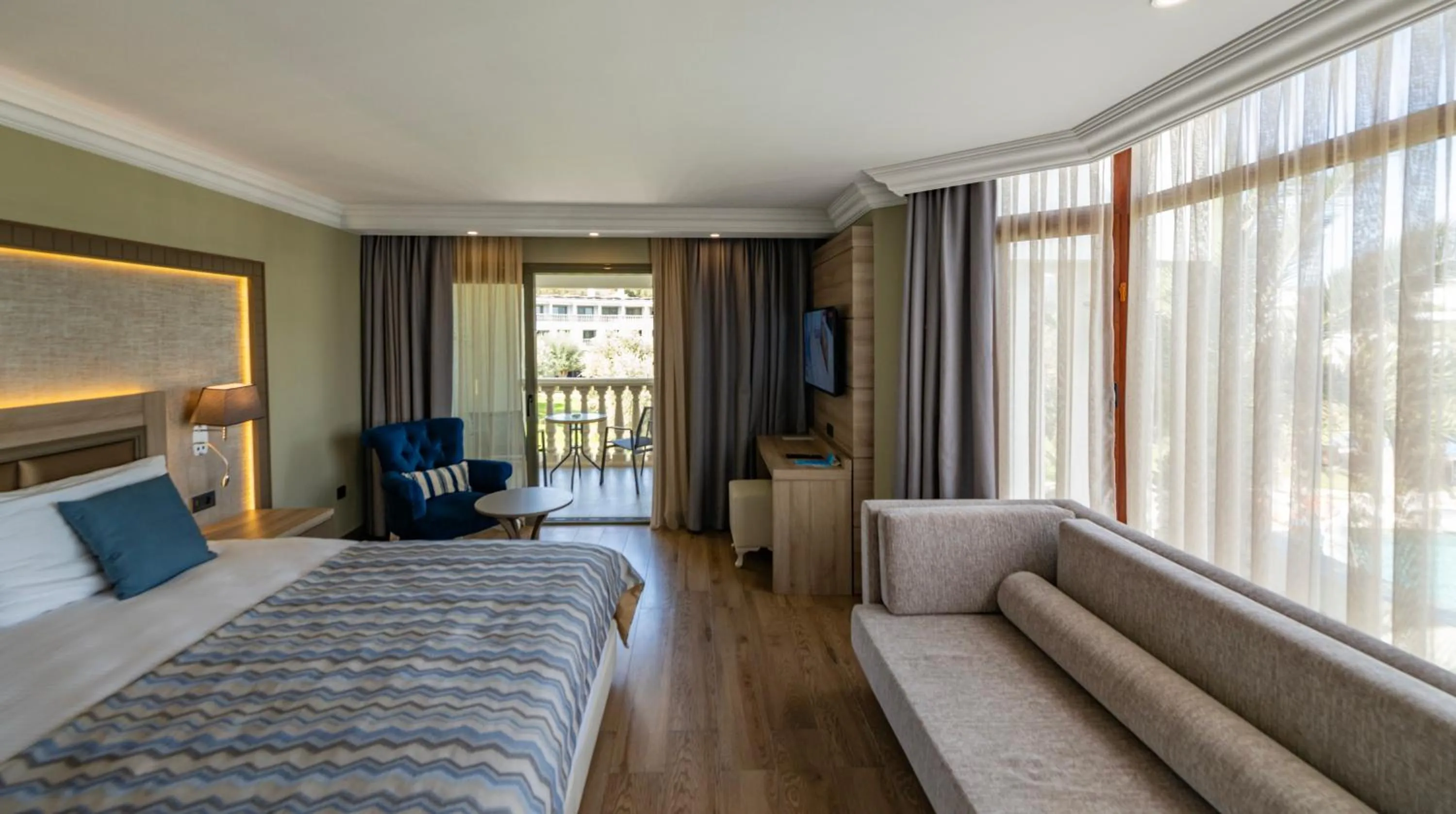 Bedroom, Bed in Samara Hotel Bodrum Ultra All Inclusive
