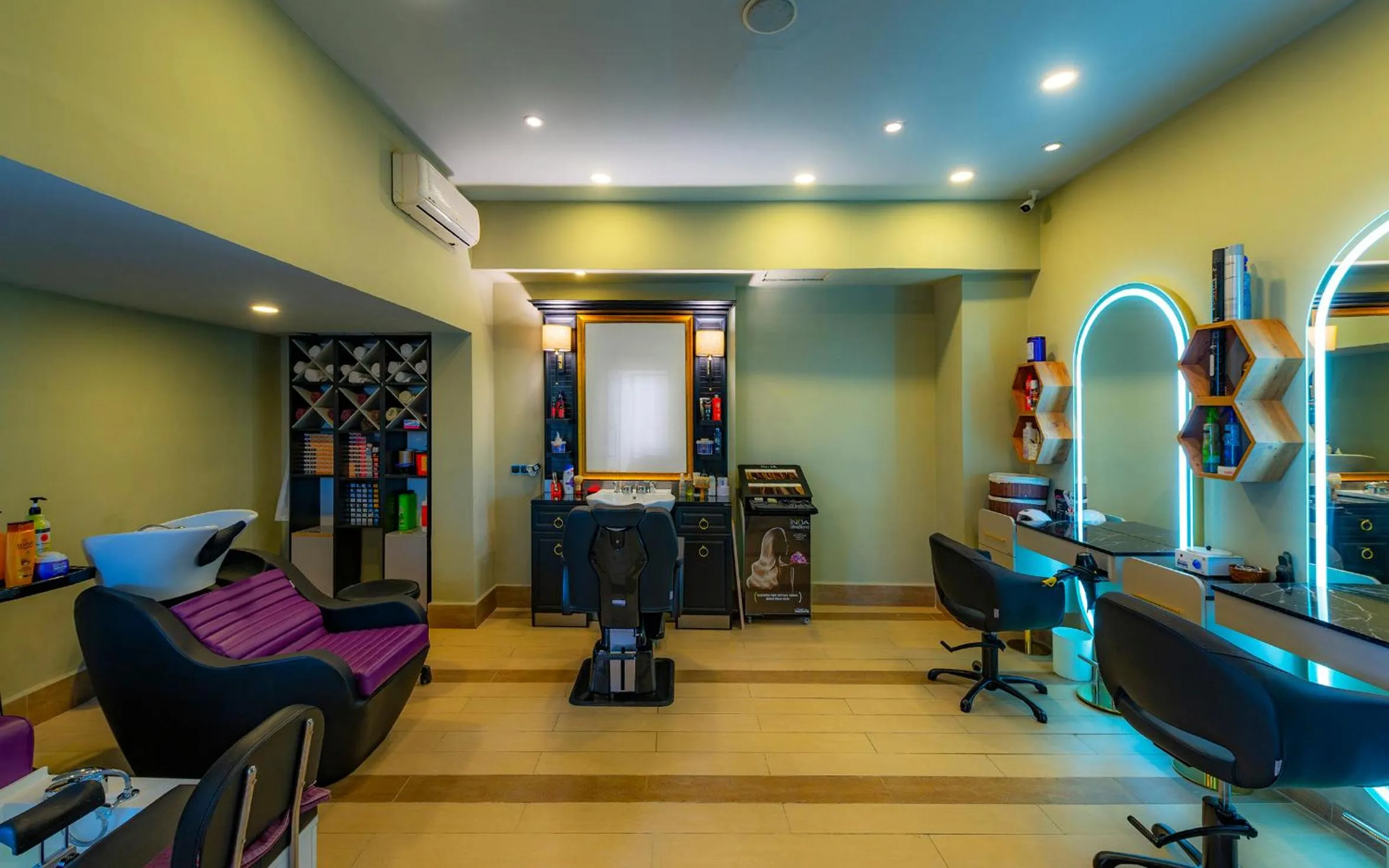 hair dresser in Samara Hotel Bodrum Ultra All Inclusive