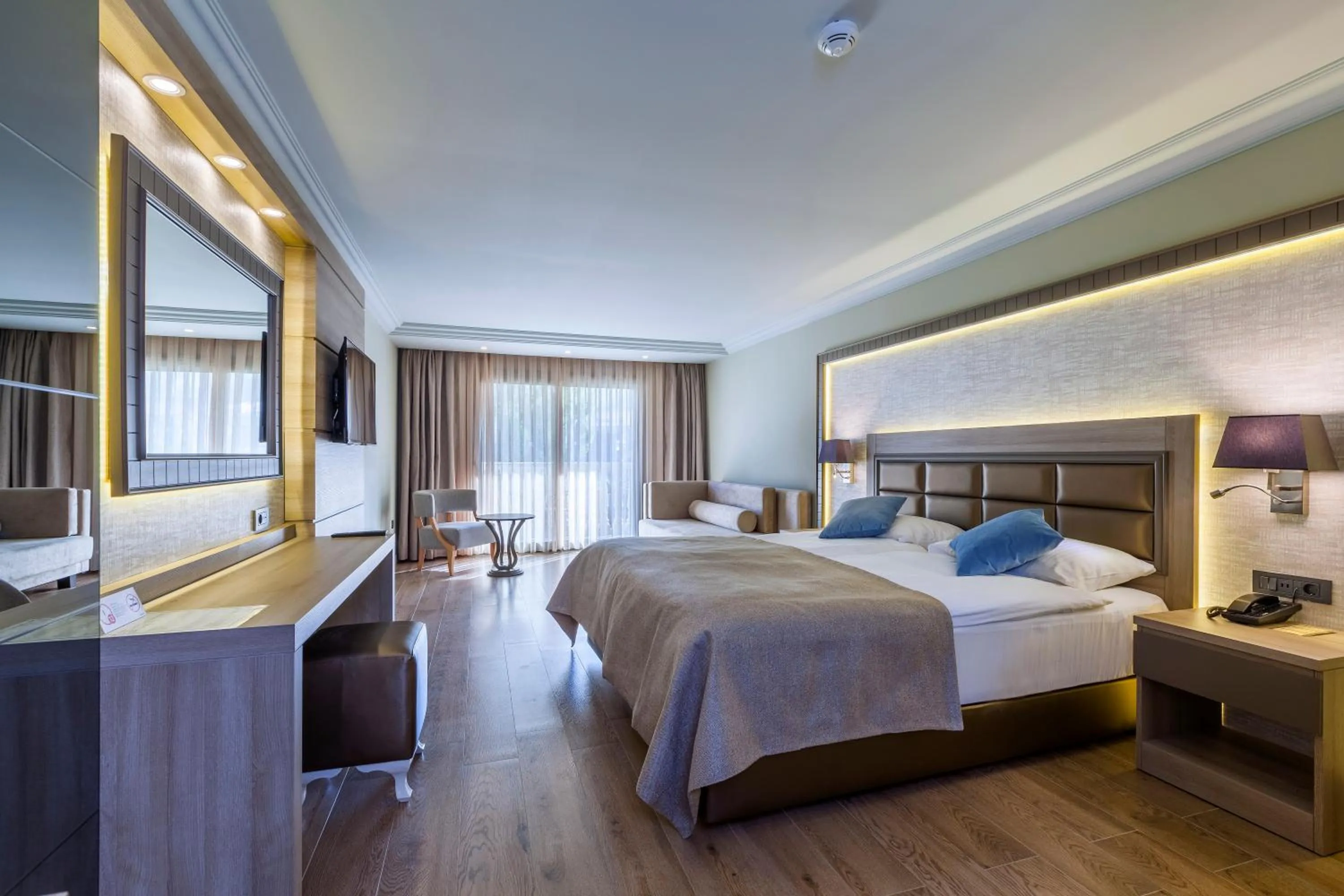 Photo of the whole room, Bed in Samara Hotel Bodrum Ultra All Inclusive