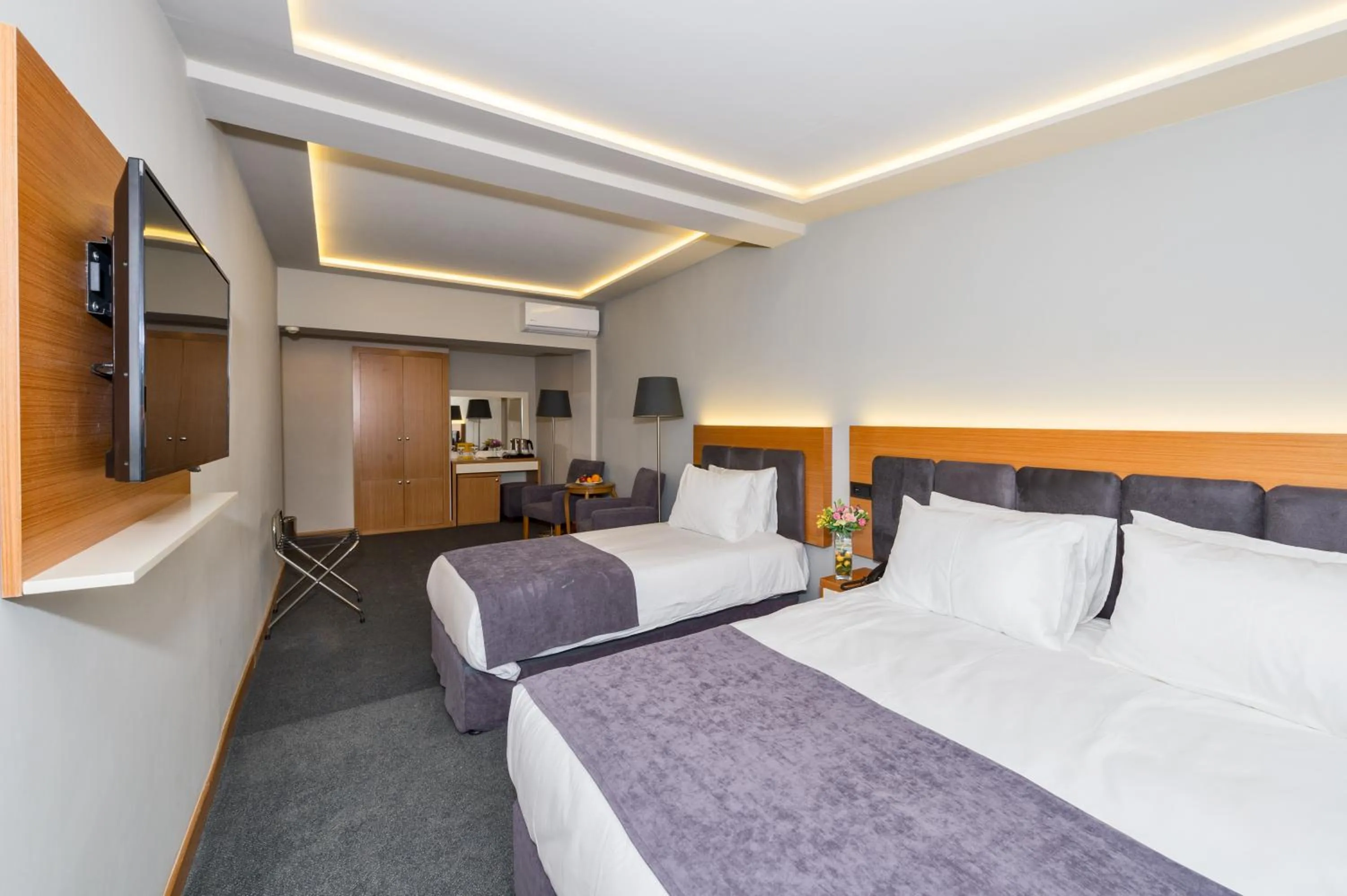 Bedroom, Bed in Bergama Hotel