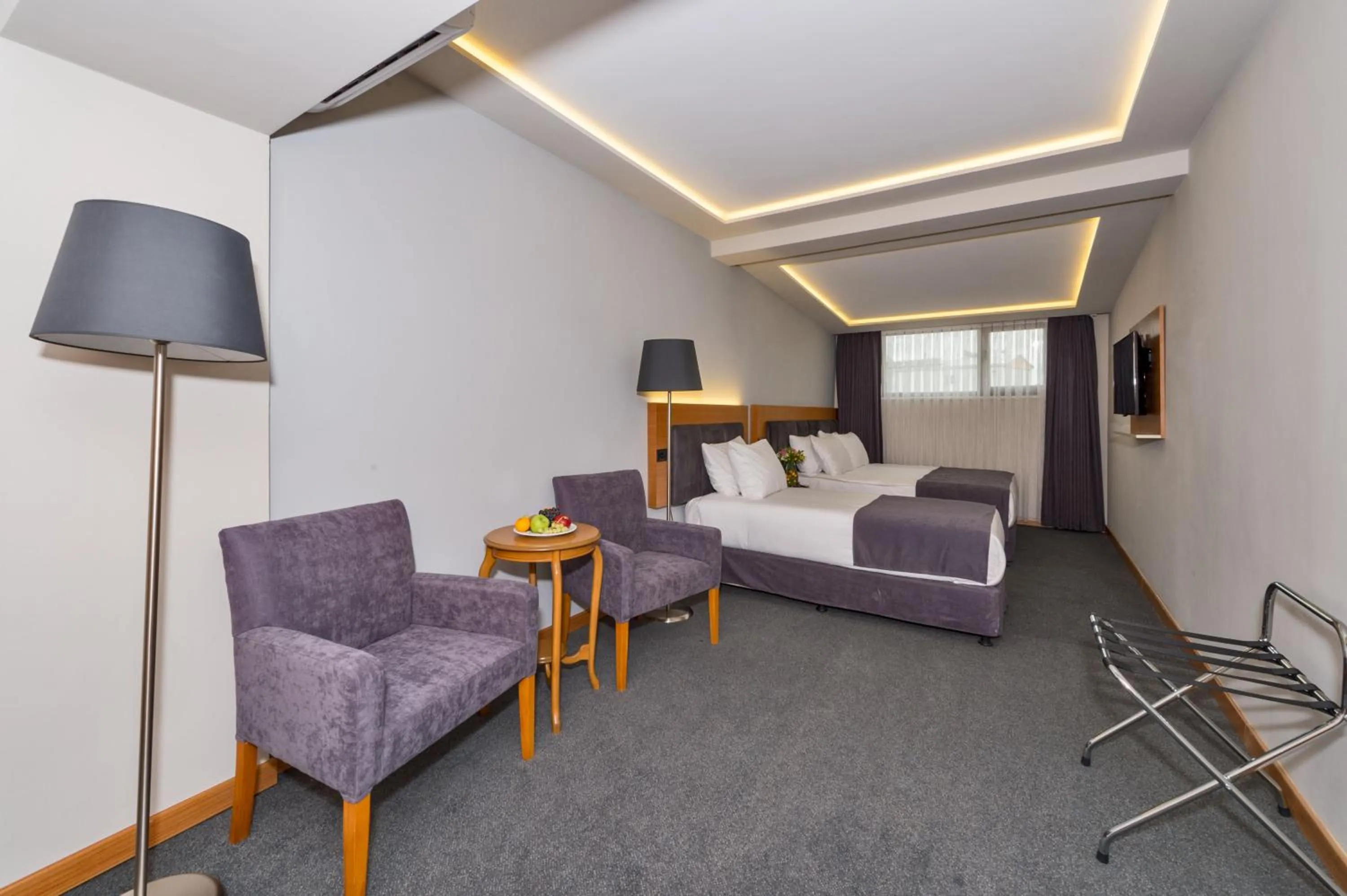 Bedroom, Seating Area in Bergama Hotel