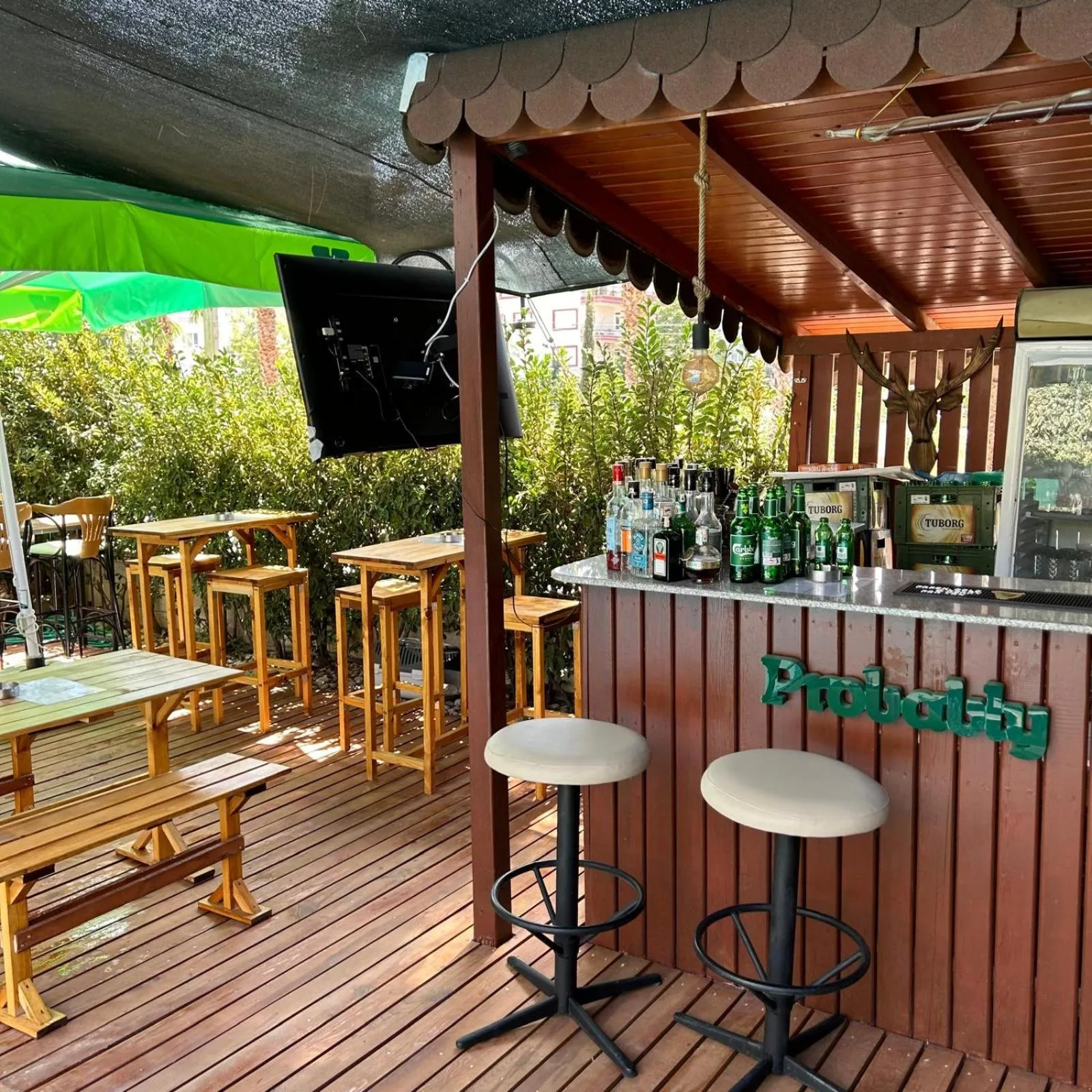 Restaurant/places to eat in Hotel Lunay