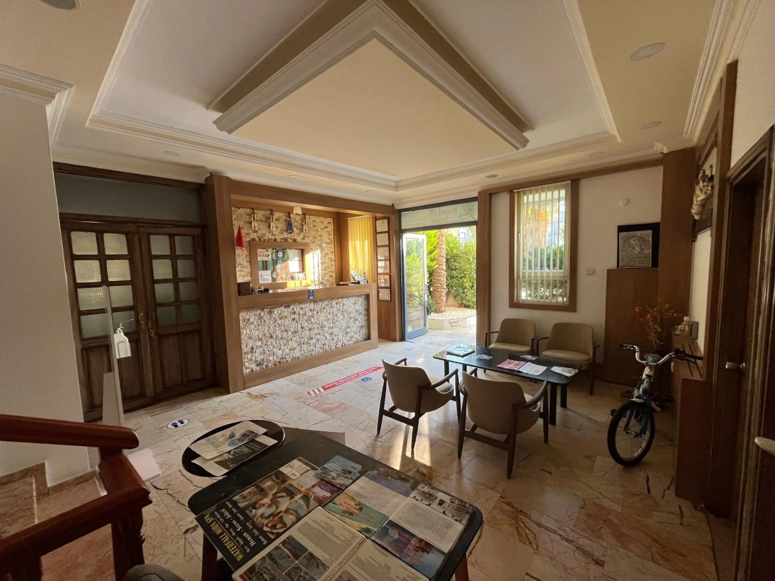 Lobby or reception in Hotel Lunay