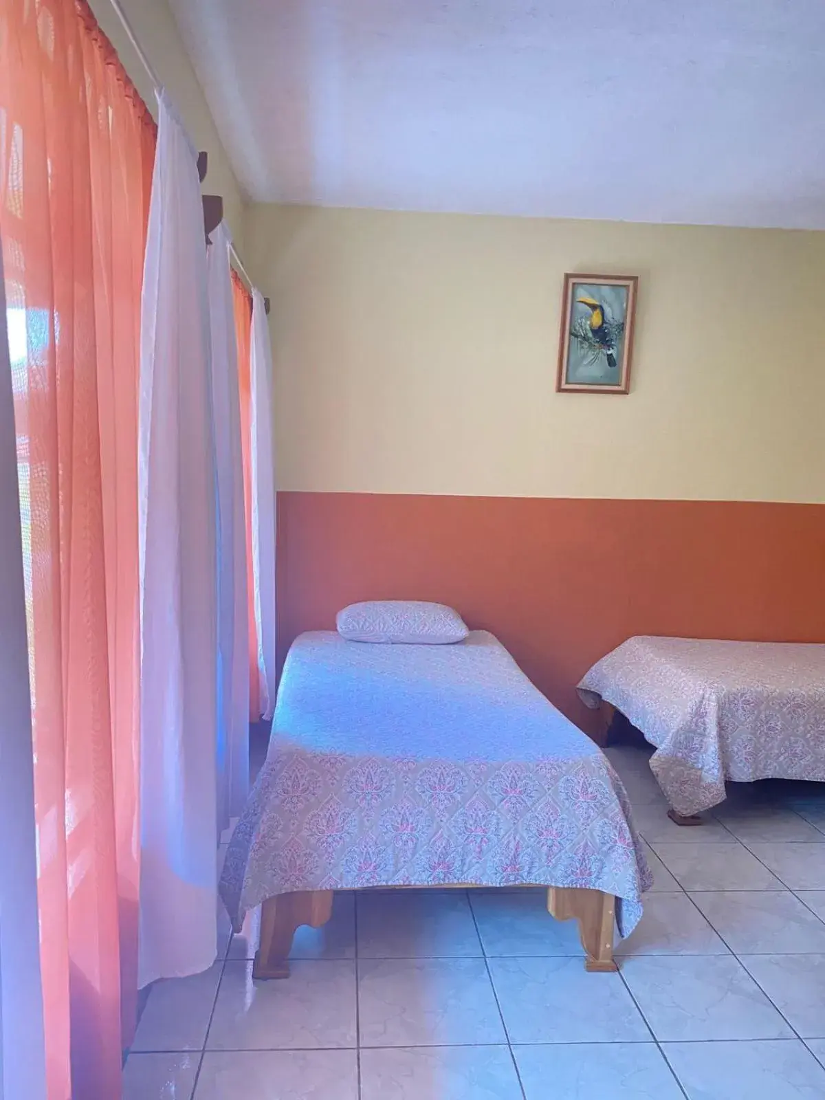 Triple Room - single occupancy in Hotel La Puesta Del Sol B&B Triple Room - single occupancy in Hotel La Puesta Del Sol B&B