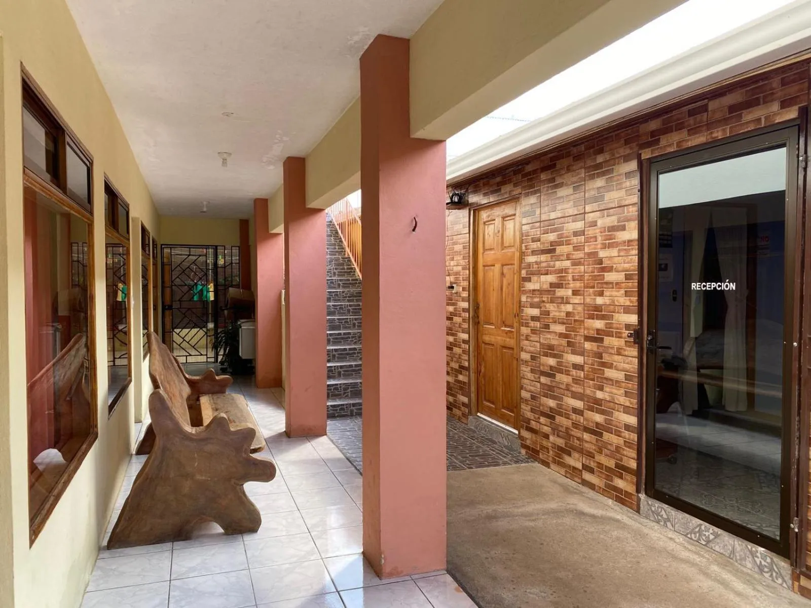 Lobby or reception in Hotel La Puesta Del Sol B&B