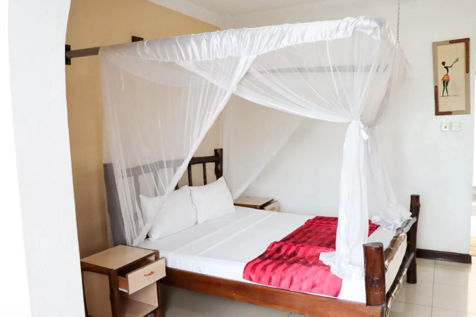 Bed in Bridge Hotel Mombasa