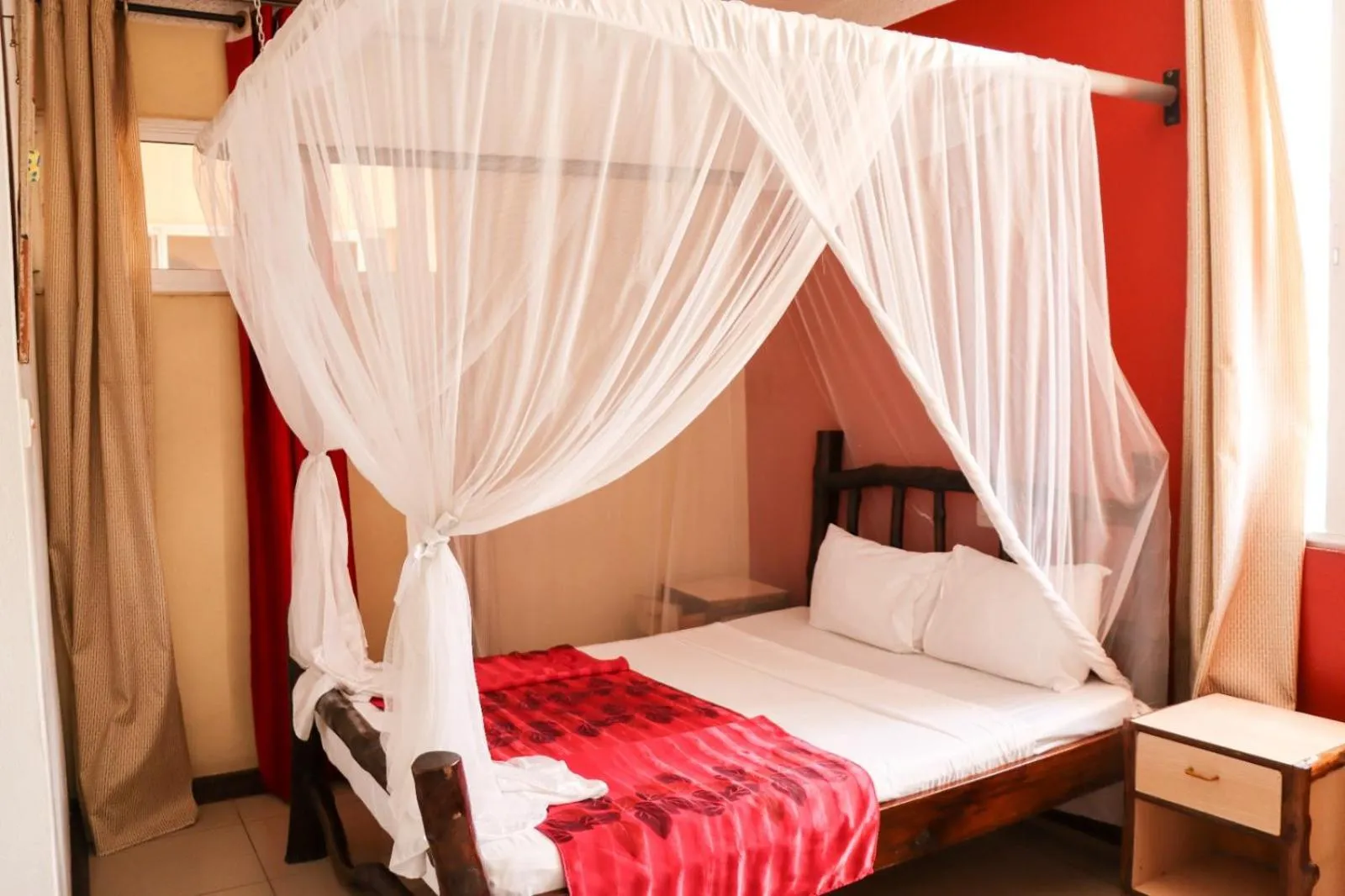 Bed in Bridge Hotel Mombasa