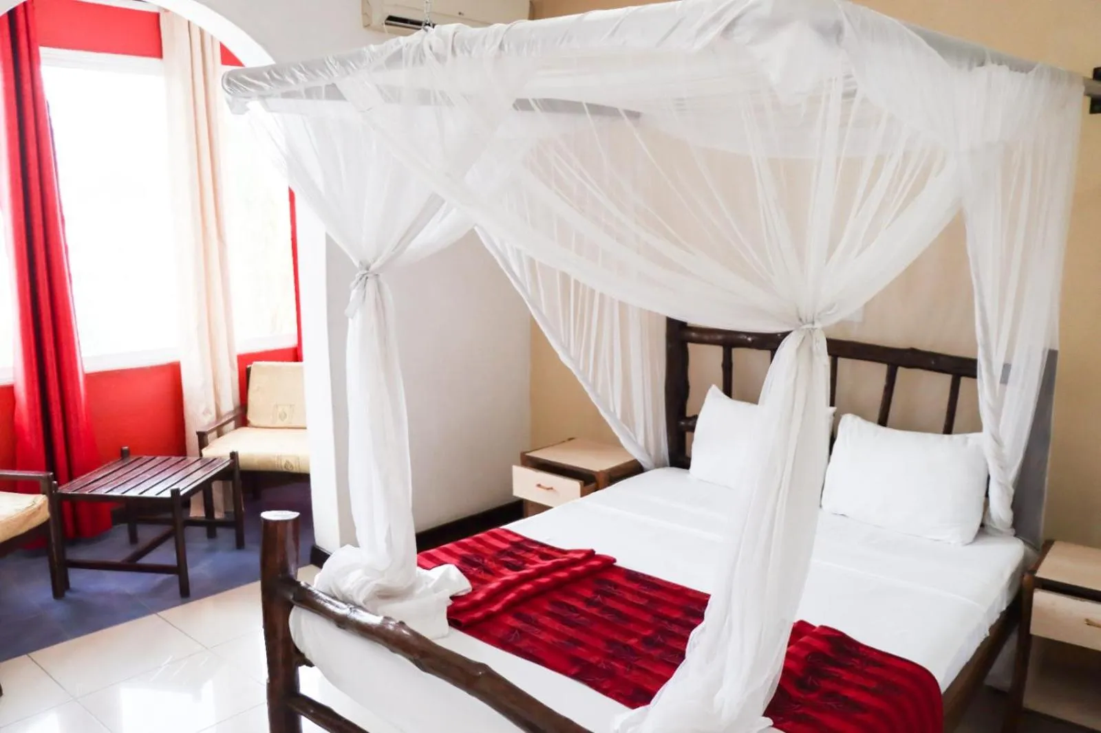 Bed in Bridge Hotel Mombasa