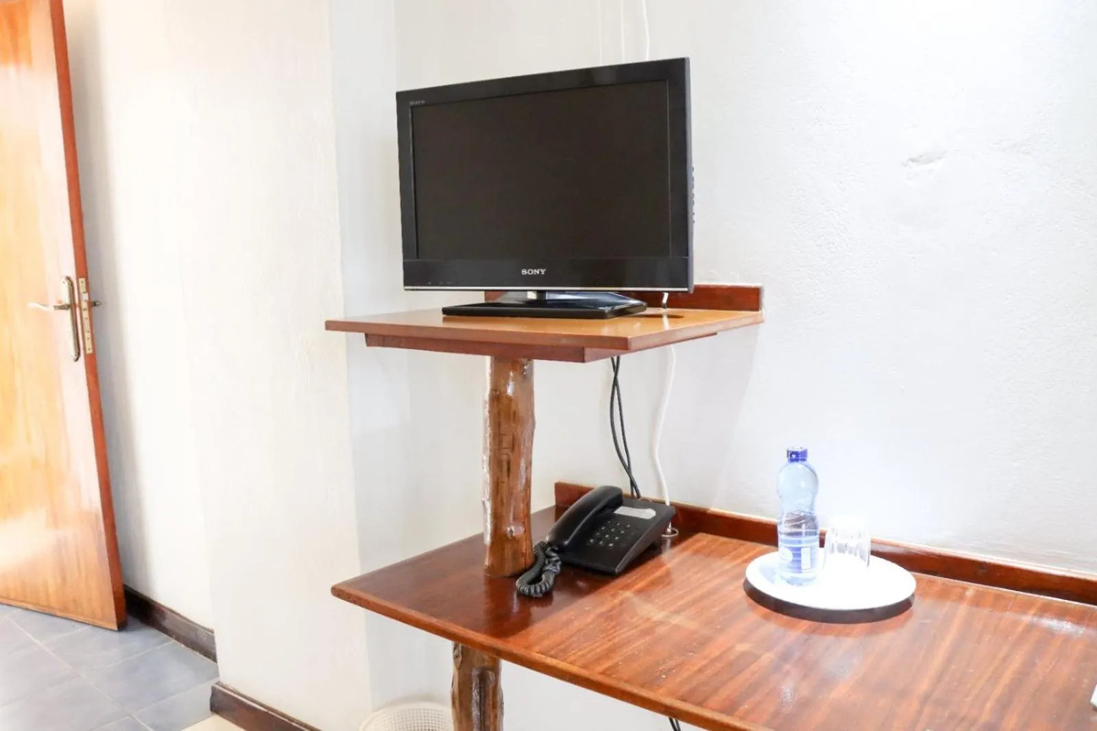 Communal lounge/ TV room in Bridge Hotel Mombasa