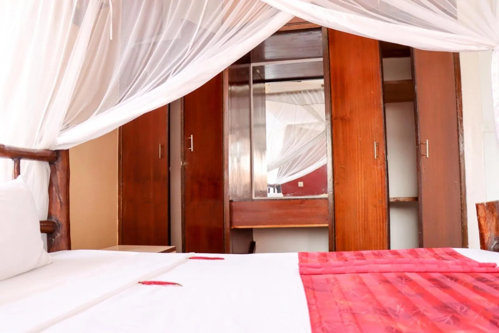 Bed in Bridge Hotel Mombasa